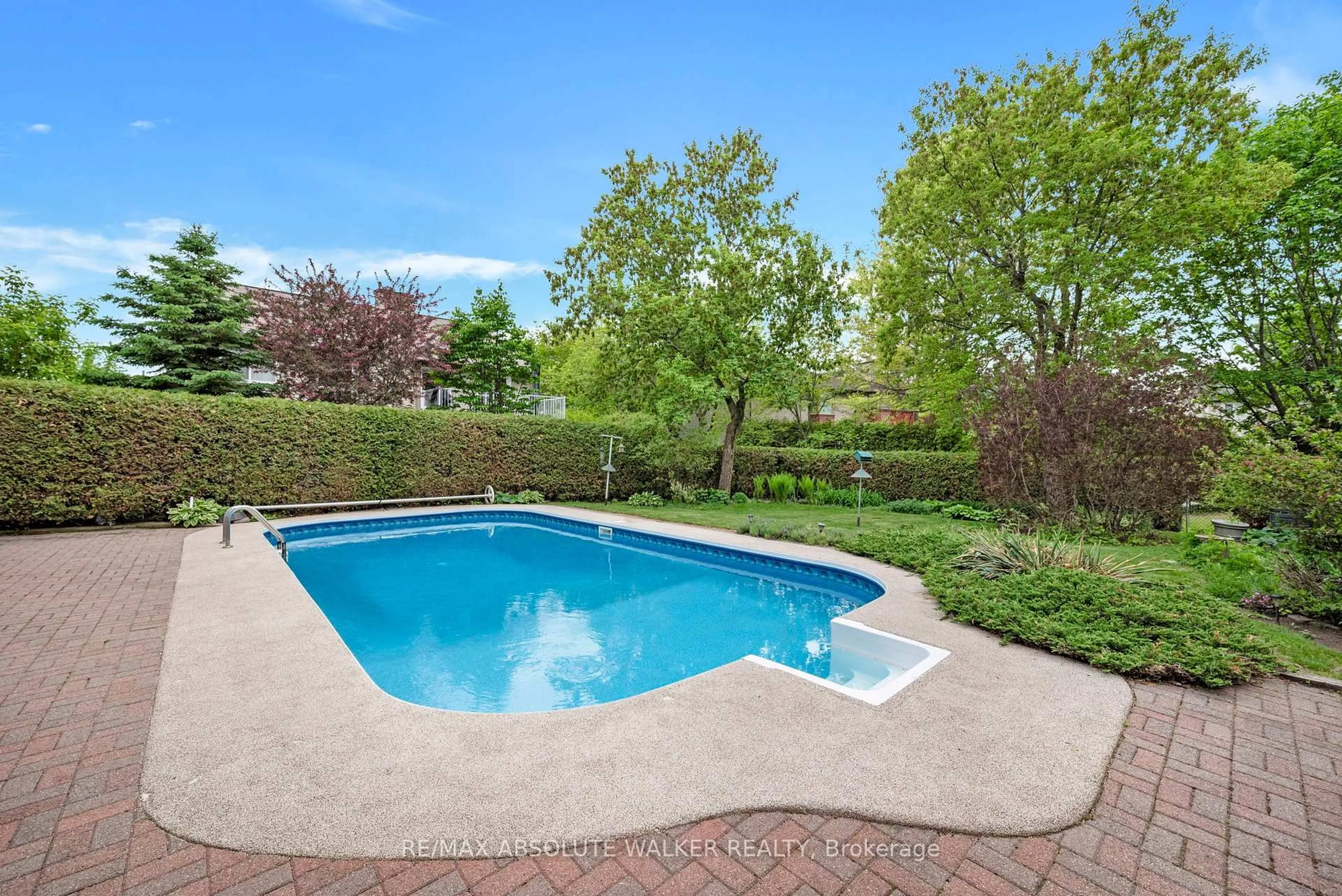 Pool for 1410 Clay Crt, Ottawa Ontario K1C 4T2
