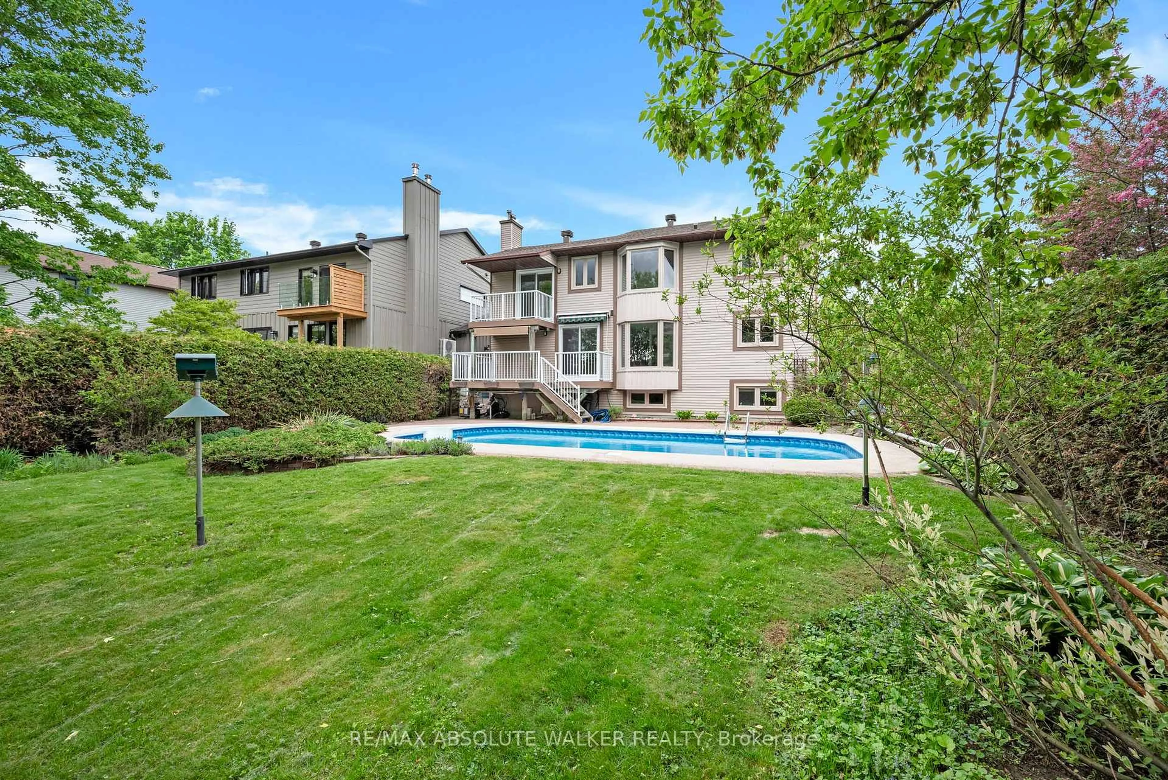 A pic from outside/outdoor area/front of a property/back of a property/a pic from drone, water/lake/river/ocean view for 1410 Clay Crt, Ottawa Ontario K1C 4T2