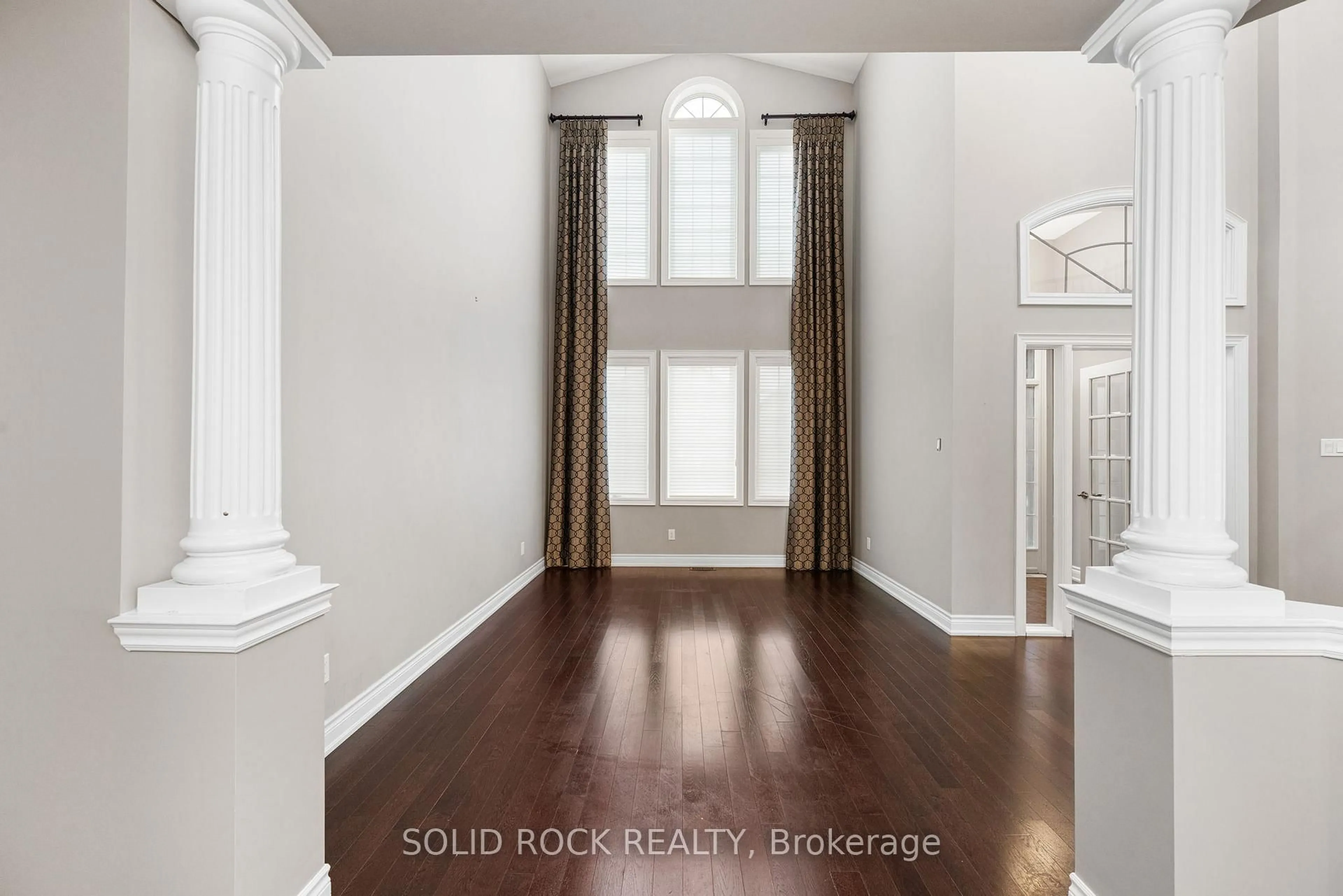 A pic of a room for 347 Bamburgh Way, Ottawa Ontario K2J 5R1