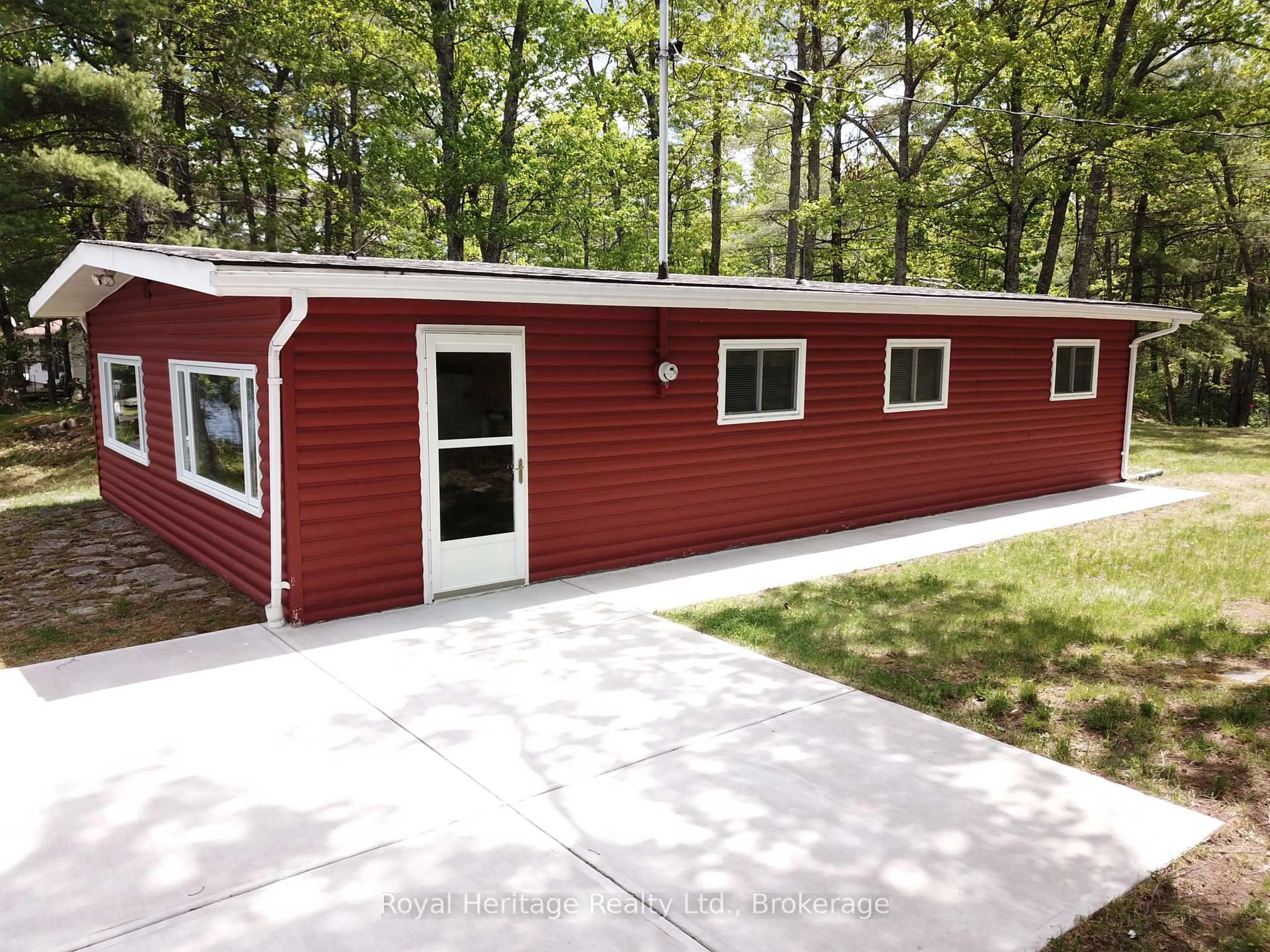 Home with vinyl exterior material, building for 283 Fire Route 68 Rte, Havelock-Belmont-Methuen Ontario K0L 1Z0