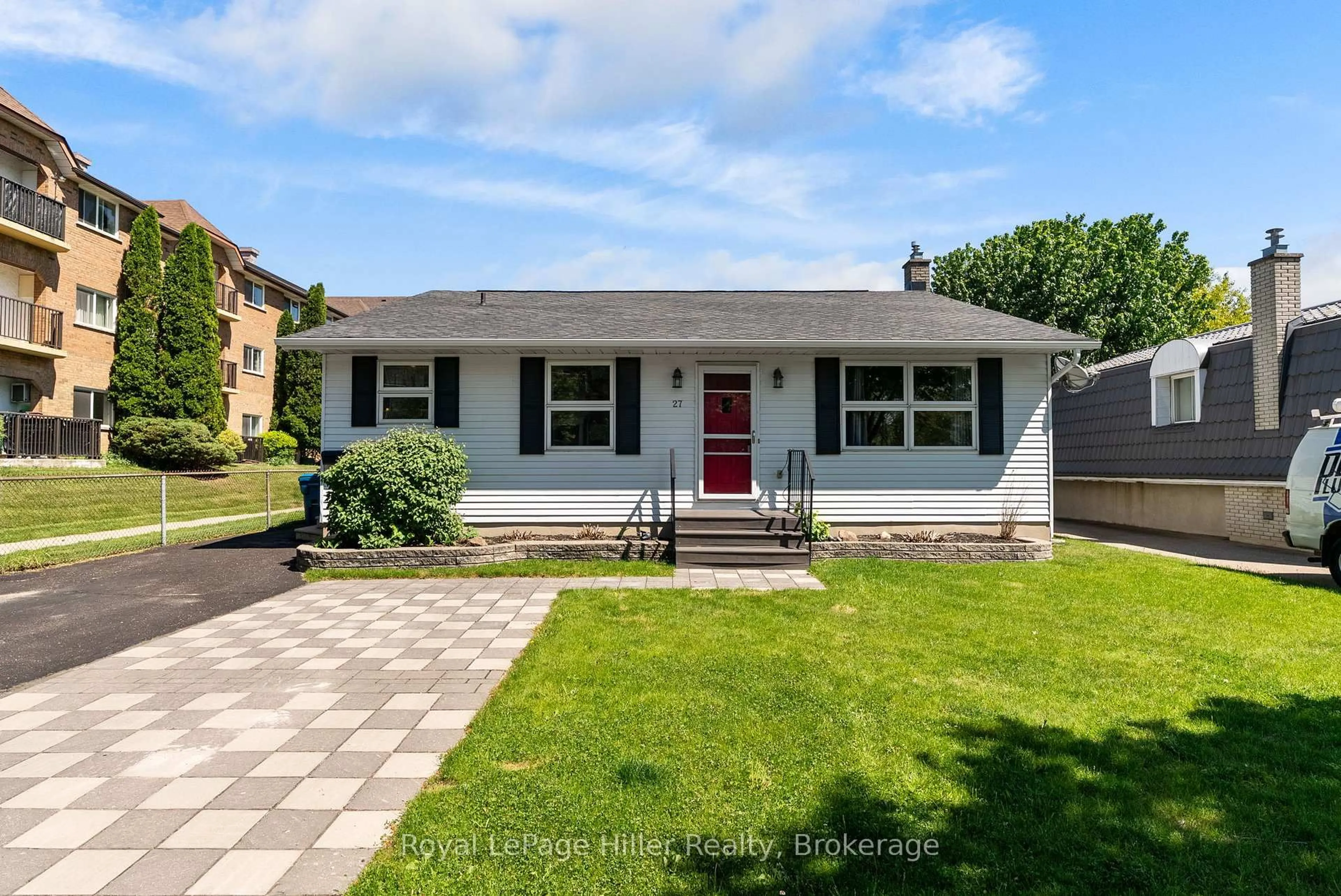 Home with vinyl exterior material, street for 27 Greenwood Dr, Stratford Ontario N5A 7K1