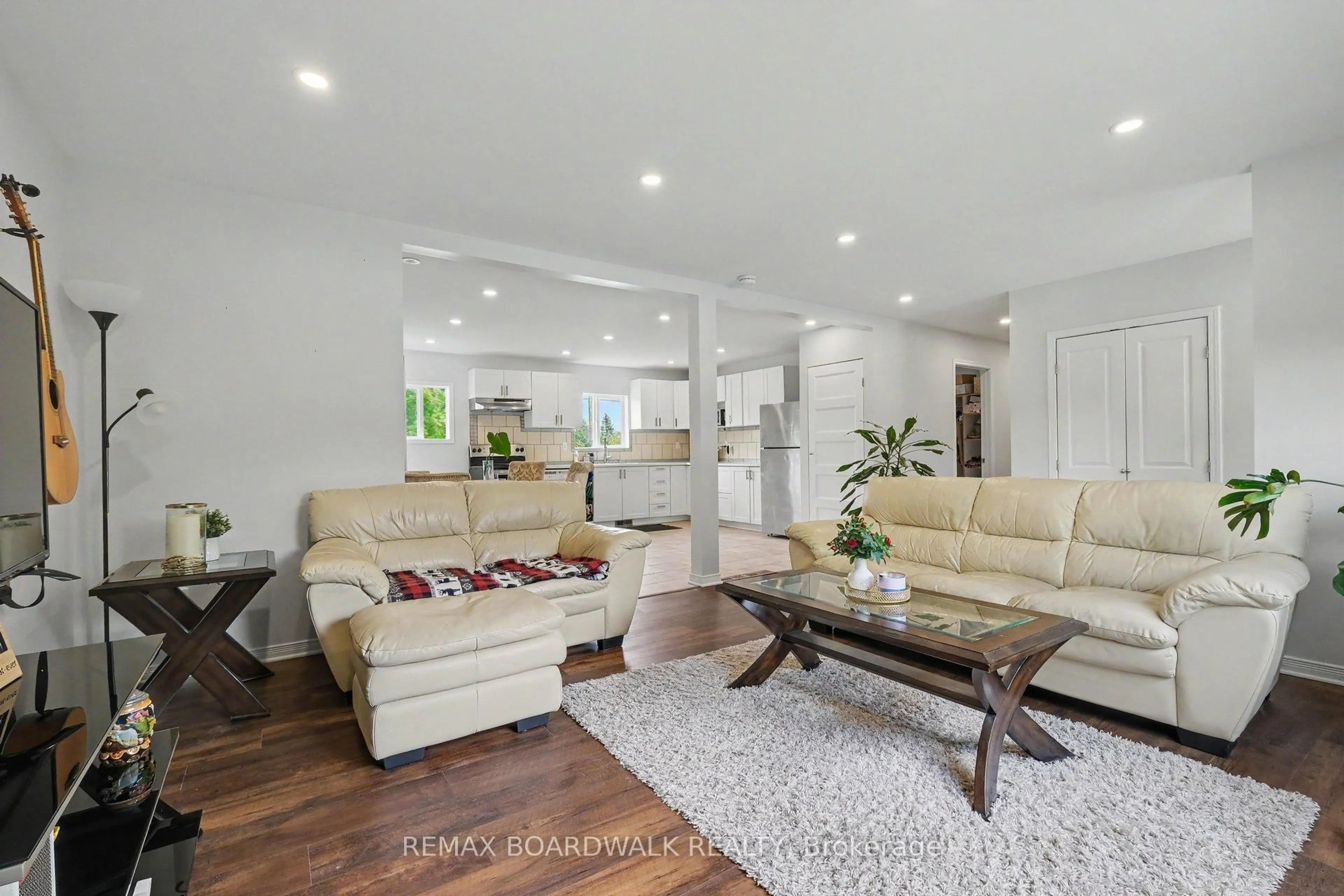 Living room with furniture, wood/laminate floor for 1750 Bedell Rd, North Grenville Ontario K0G 1S0