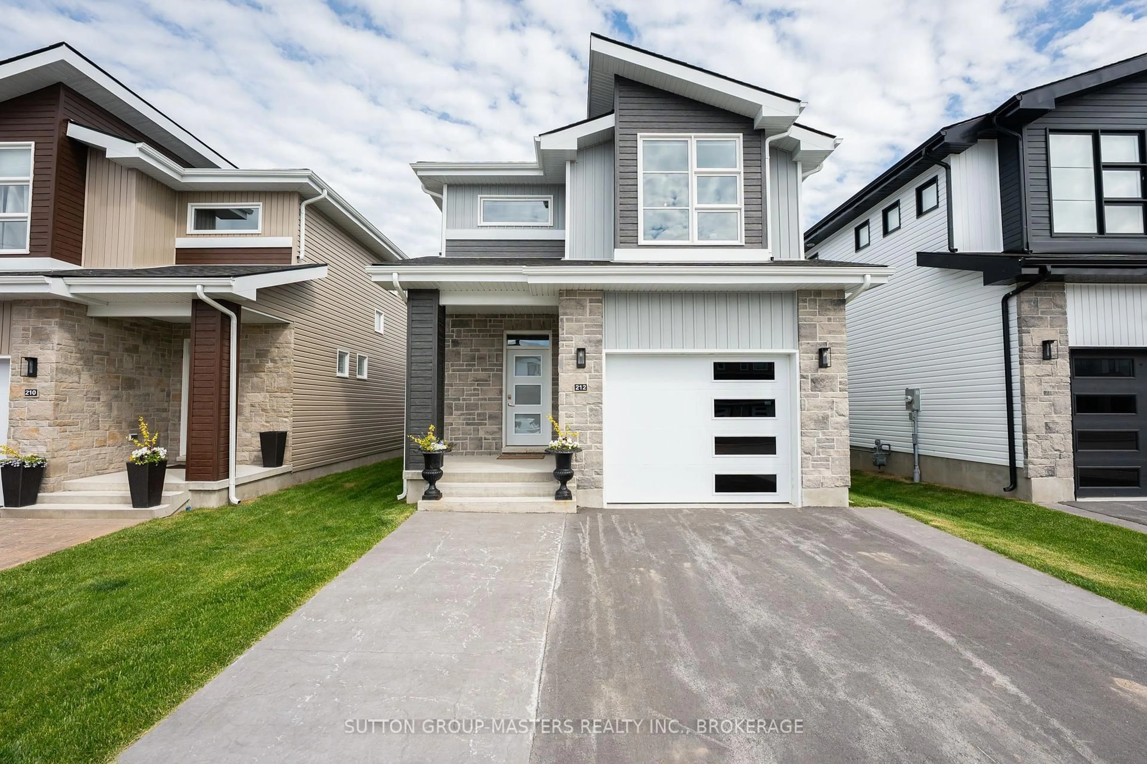 Home with vinyl exterior material, street for 212 Superior Dr, Loyalist Ontario K7N 0G1