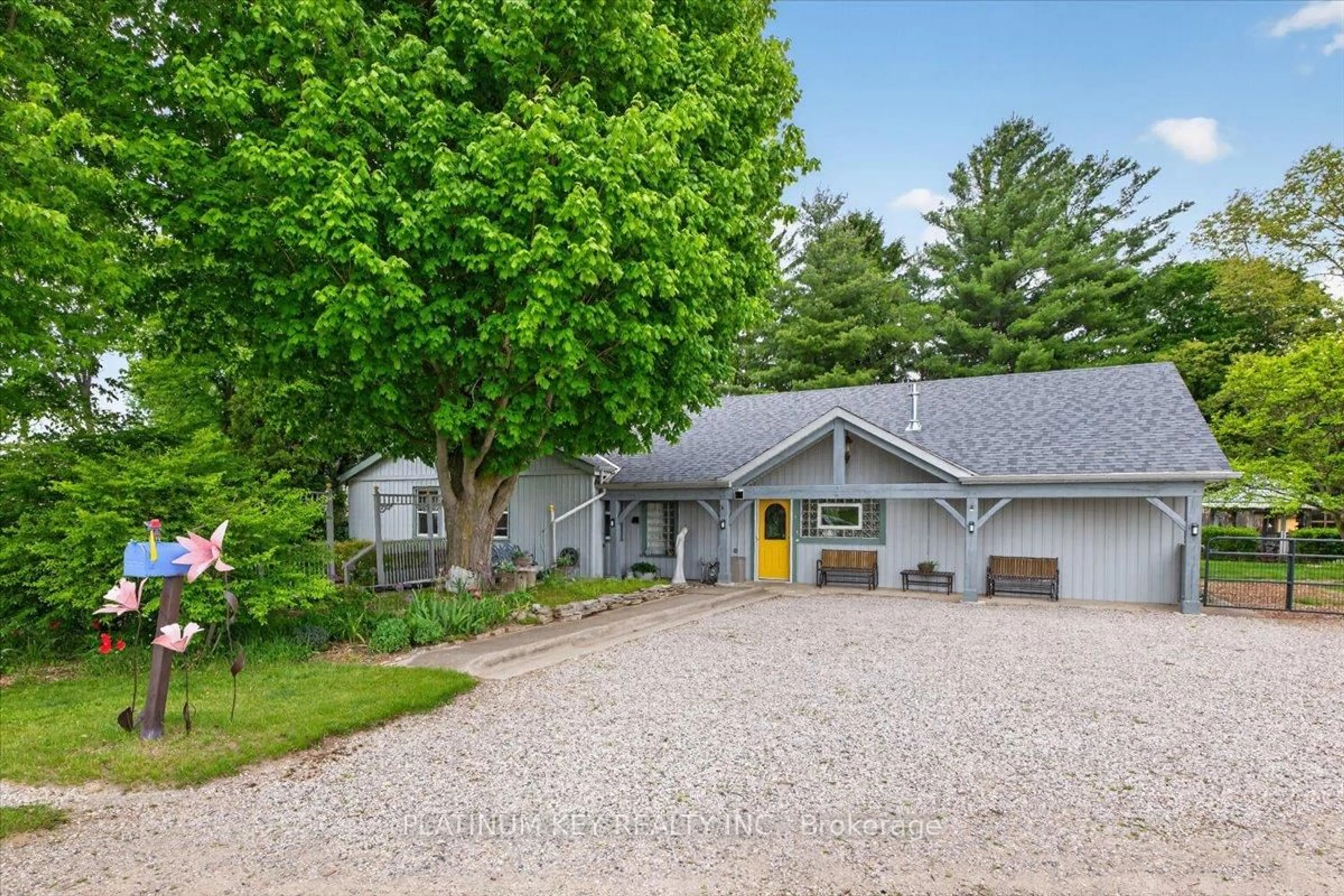 A pic from outside/outdoor area/front of a property/back of a property/a pic from drone, street for 22164 Gibson Rd, Strathroy-Caradoc Ontario N0L 1W0