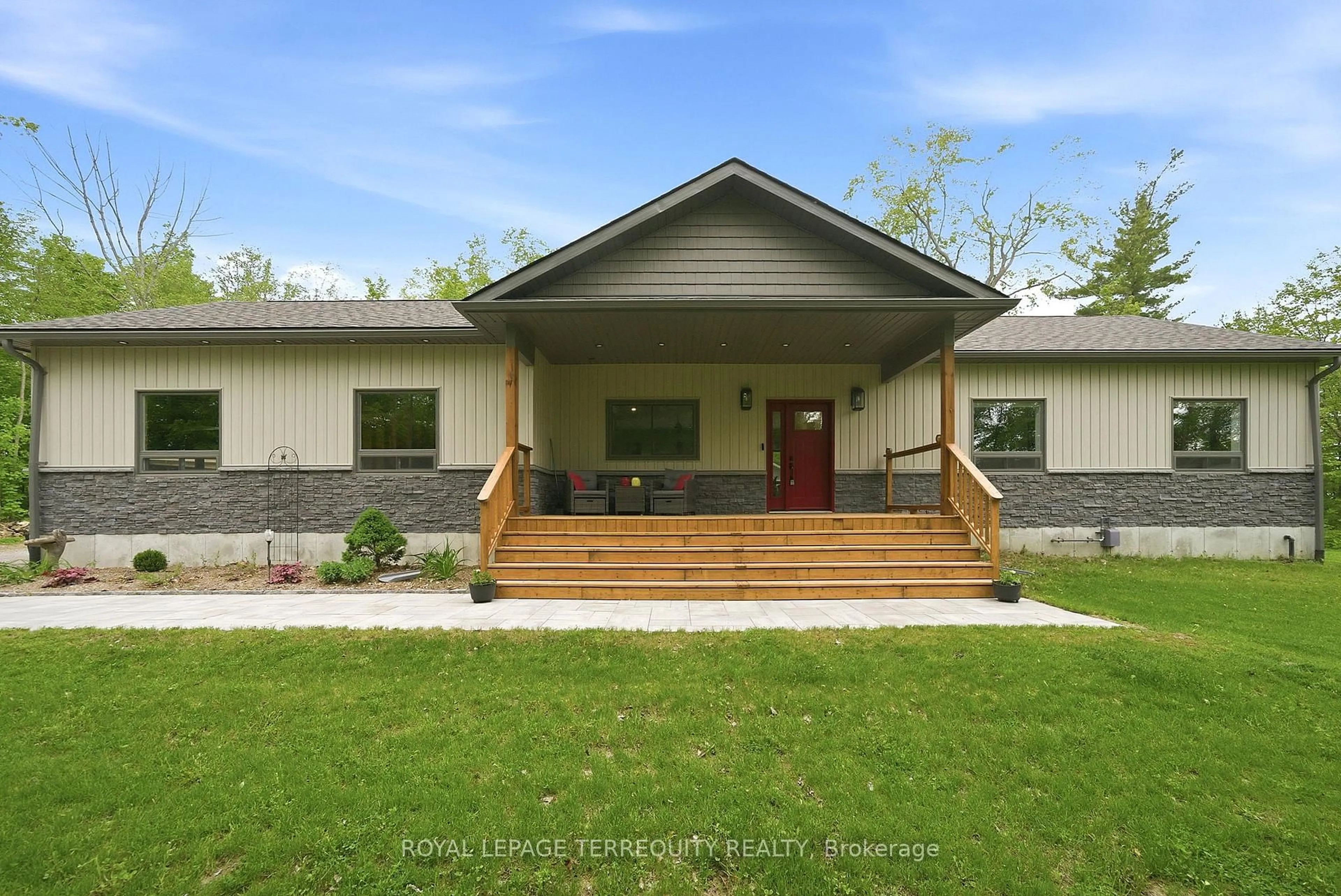 Home with vinyl exterior material, street for 218 Campbell Rd, Alnwick/Haldimand Ontario K0K 2X0