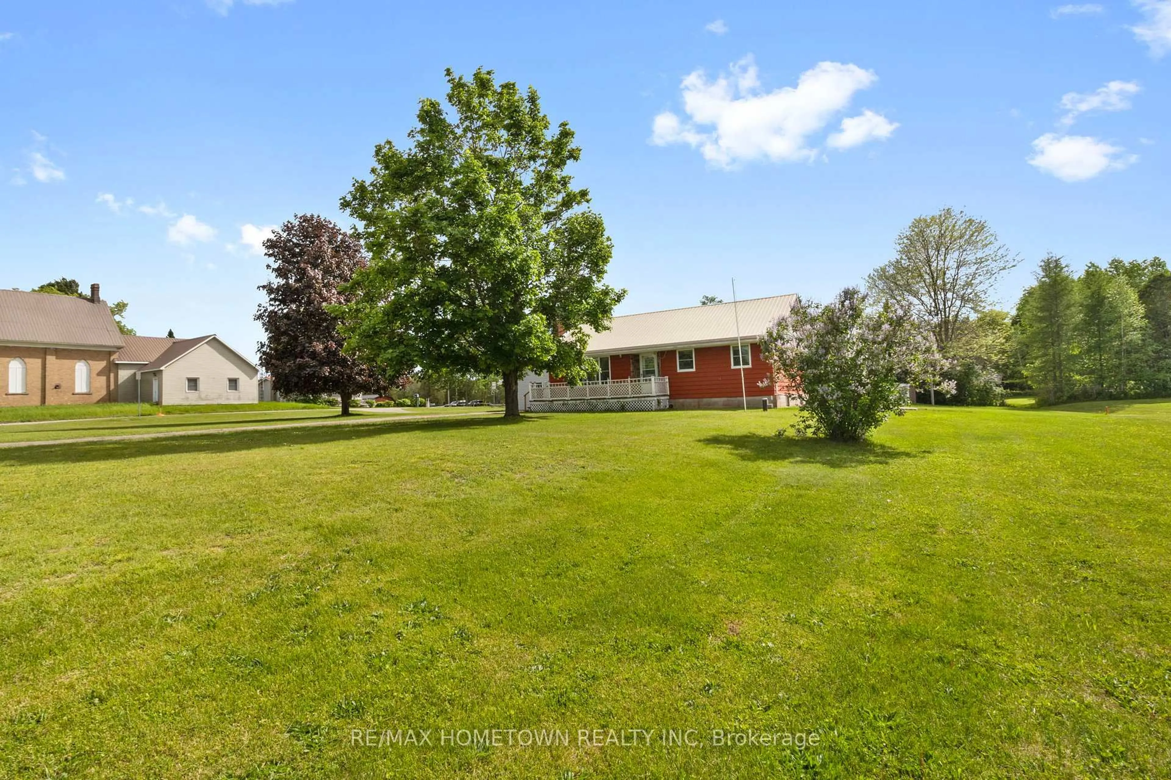 A pic from outside/outdoor area/front of a property/back of a property/a pic from drone, water/lake/river/ocean view for 4706 County Road 18 Rd, Augusta Ontario K0E 1T0