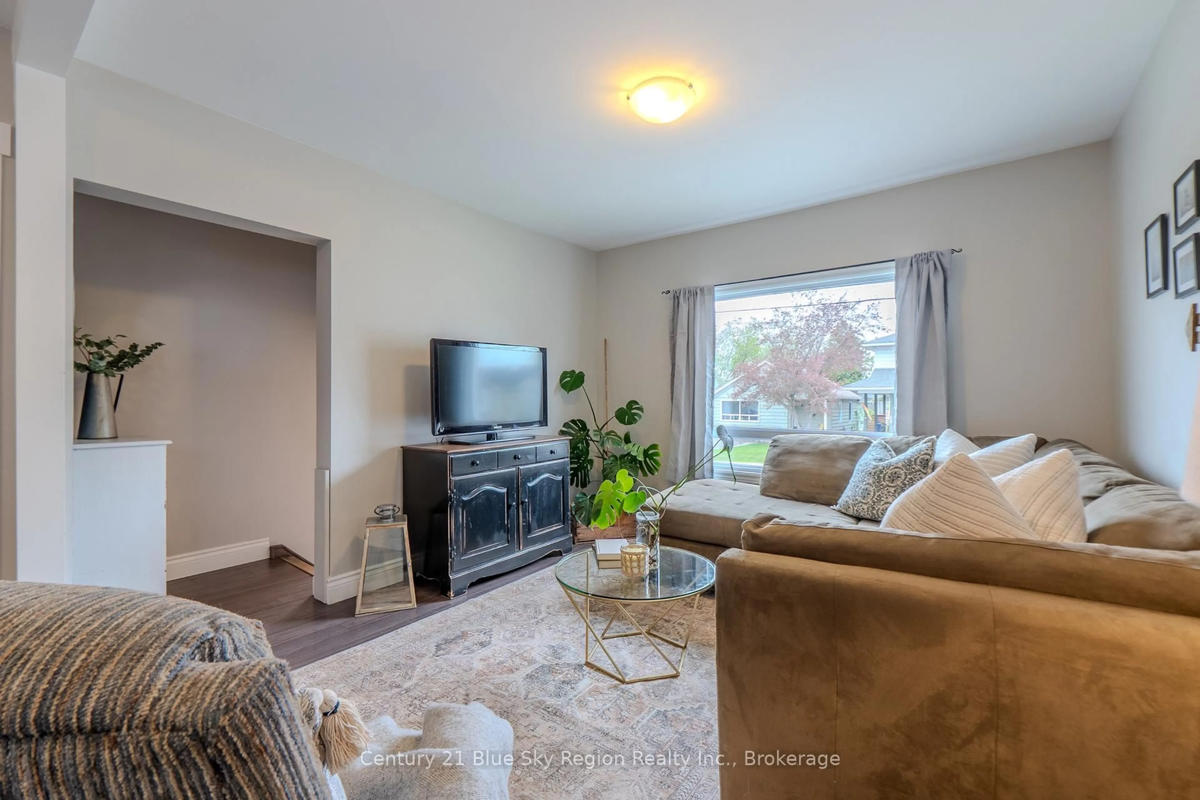 Living room with furniture, unknown for 15 Pollard Ave, North Bay Ontario P1A 1Z4