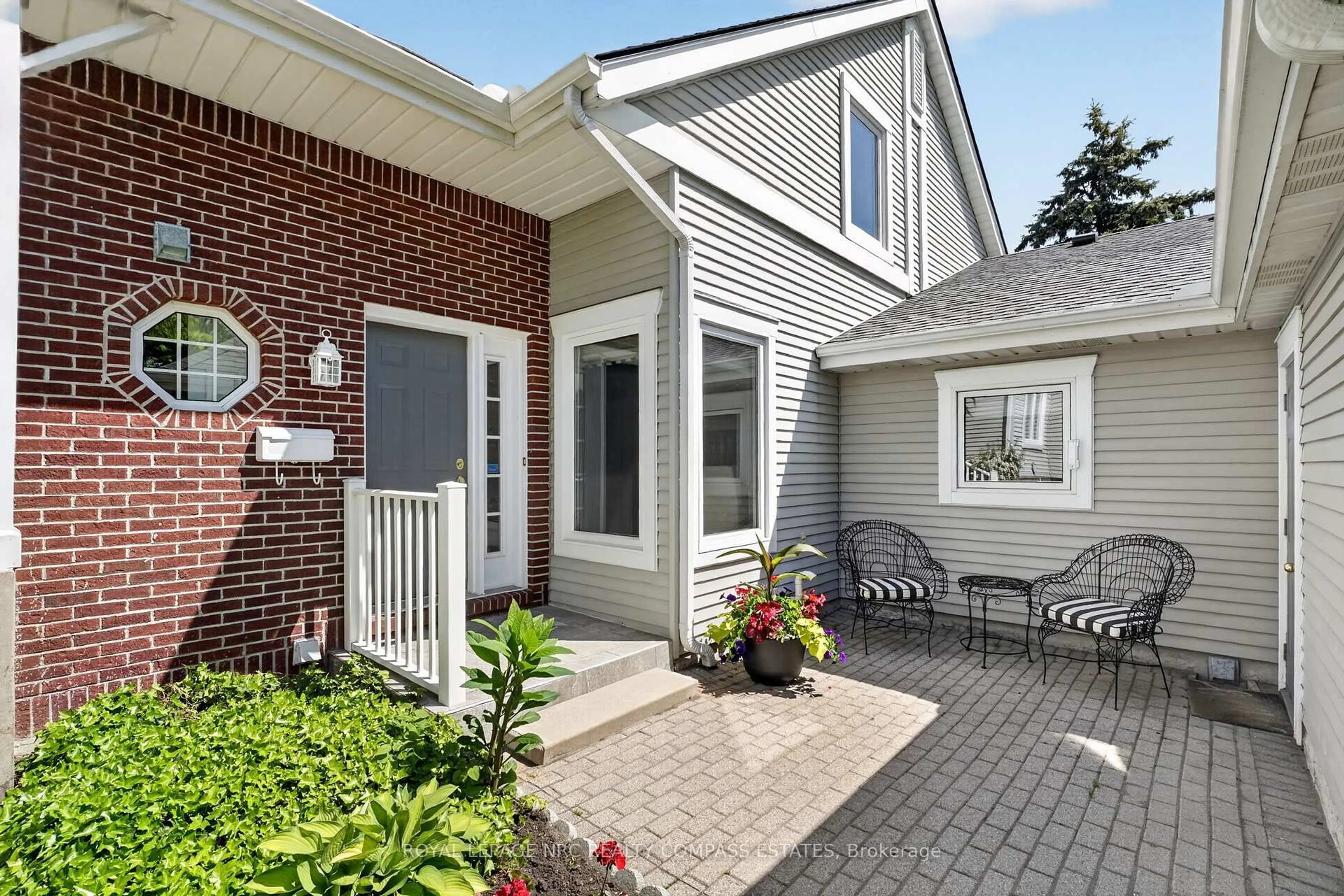 Home with brick exterior material, street for 1 Lakeside Dr #Unit 15, St. Catharines Ontario L2M 1P3