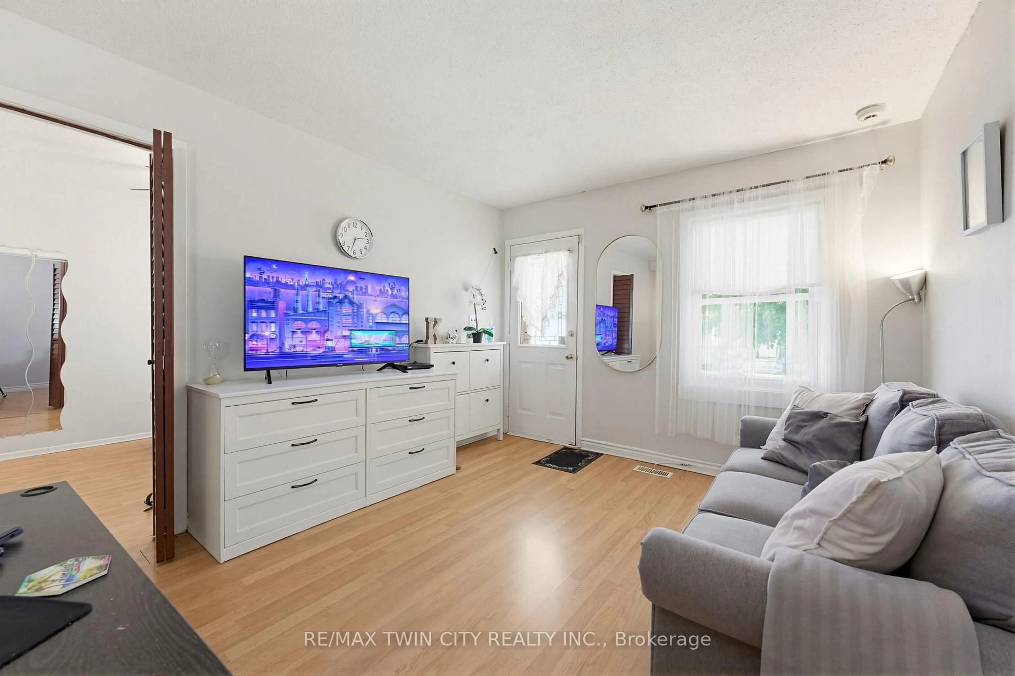 Living room with furniture, unknown for 12 Marlborough St, Brantford Ontario N3T 2R8