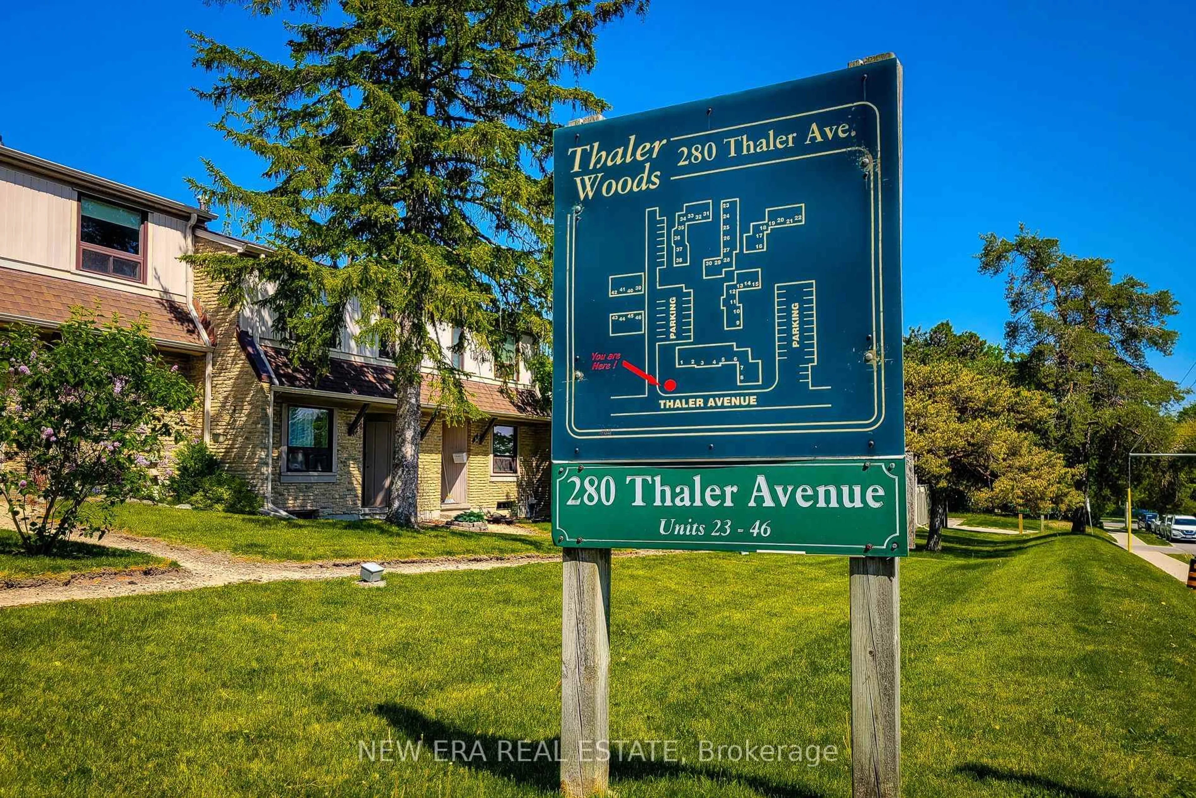 Indoor foyer for 280 Thaler Ave #39, Kitchener Ontario N2A 1R6