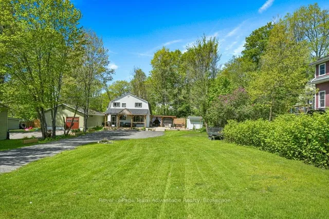 12A Victoria Ave, Parry Sound 2