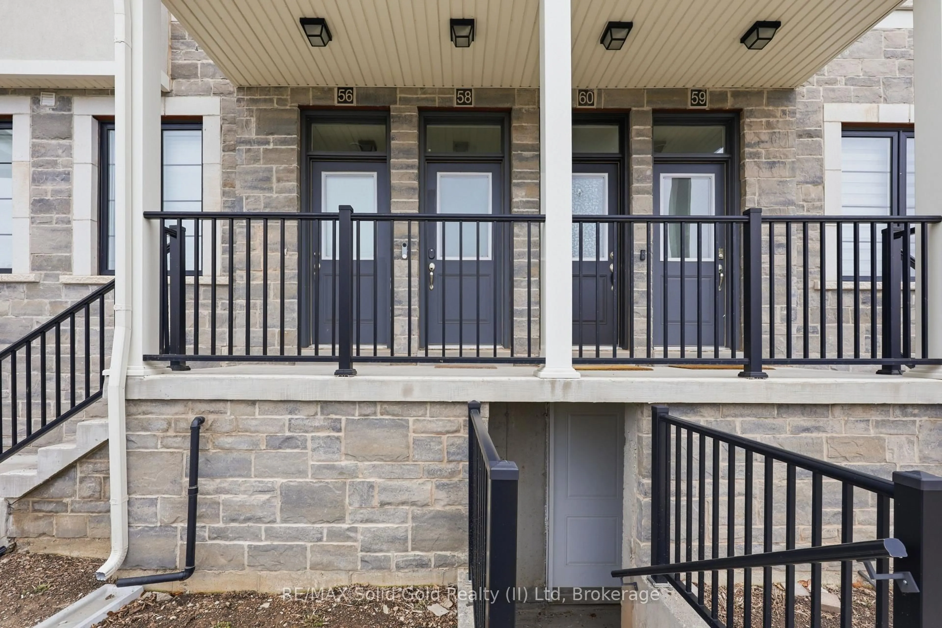Unknown for 383 Dundas St #58, Hamilton Ontario L8B 1X6