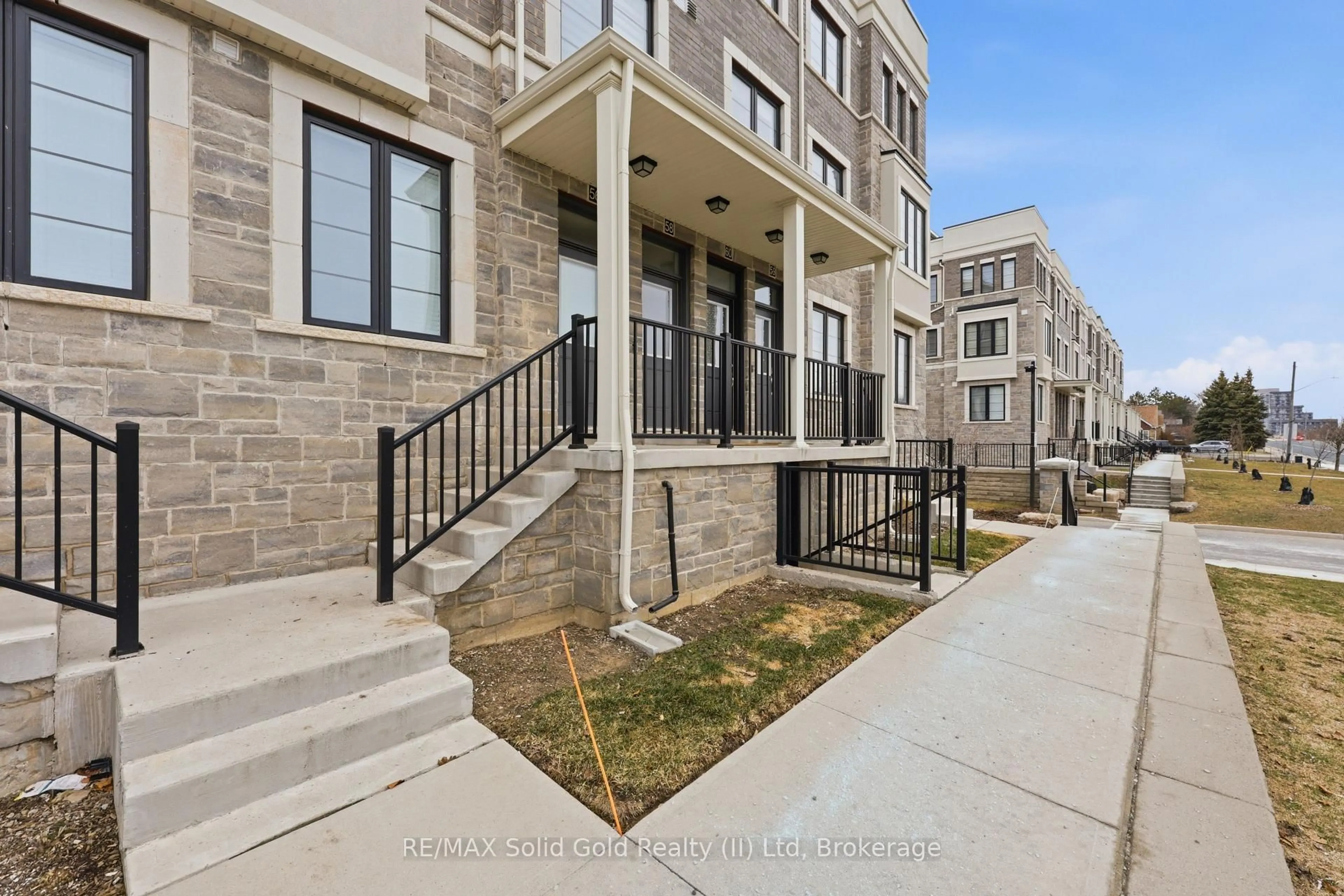 Unknown for 383 Dundas St #58, Hamilton Ontario L8B 1X6