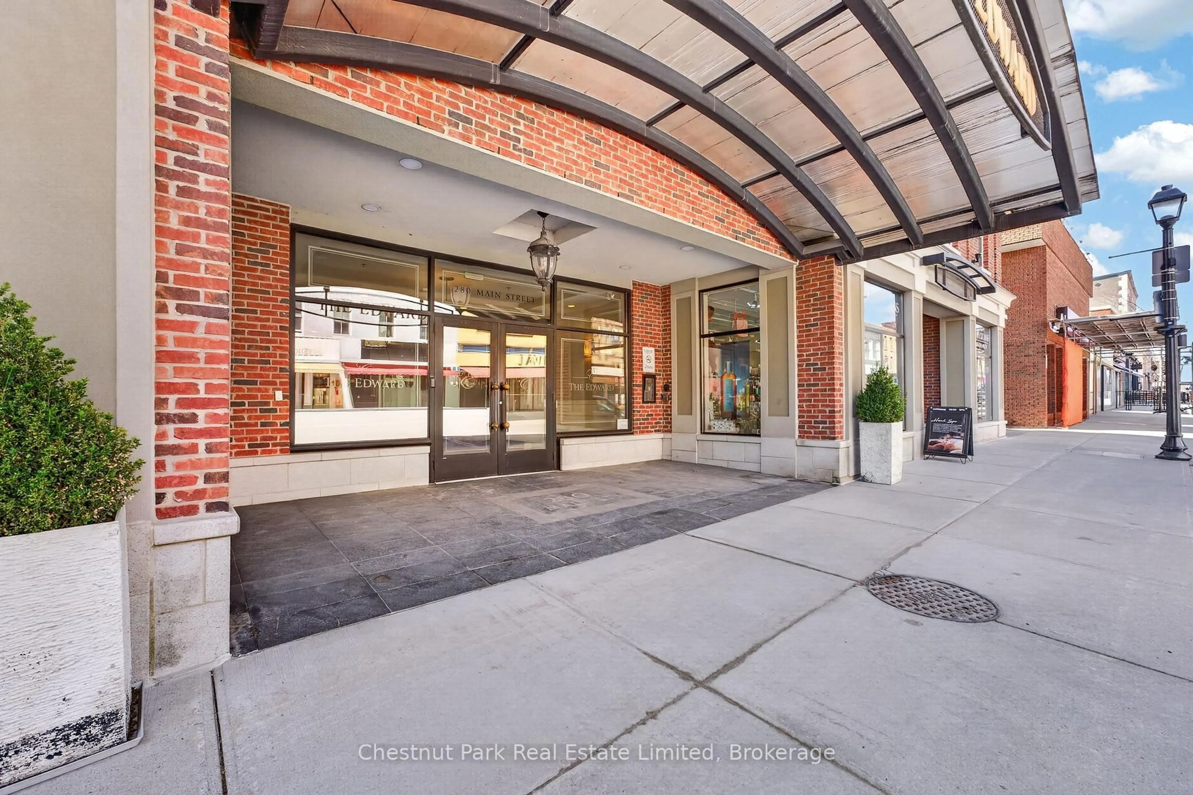Indoor foyer for 280 Main St #404, Prince Edward County Ontario K0K 2T0