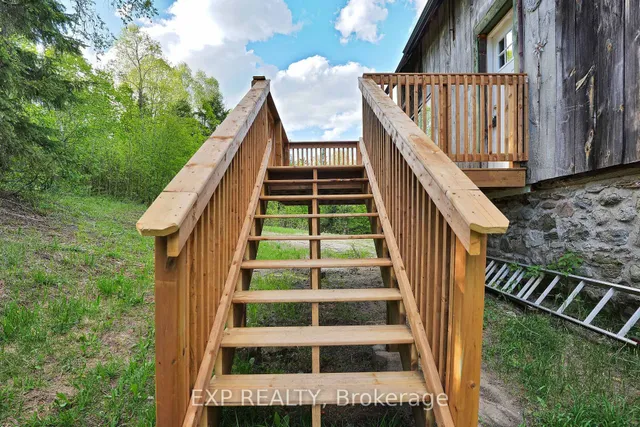 1057 Macduff Rd, Highlands East 3