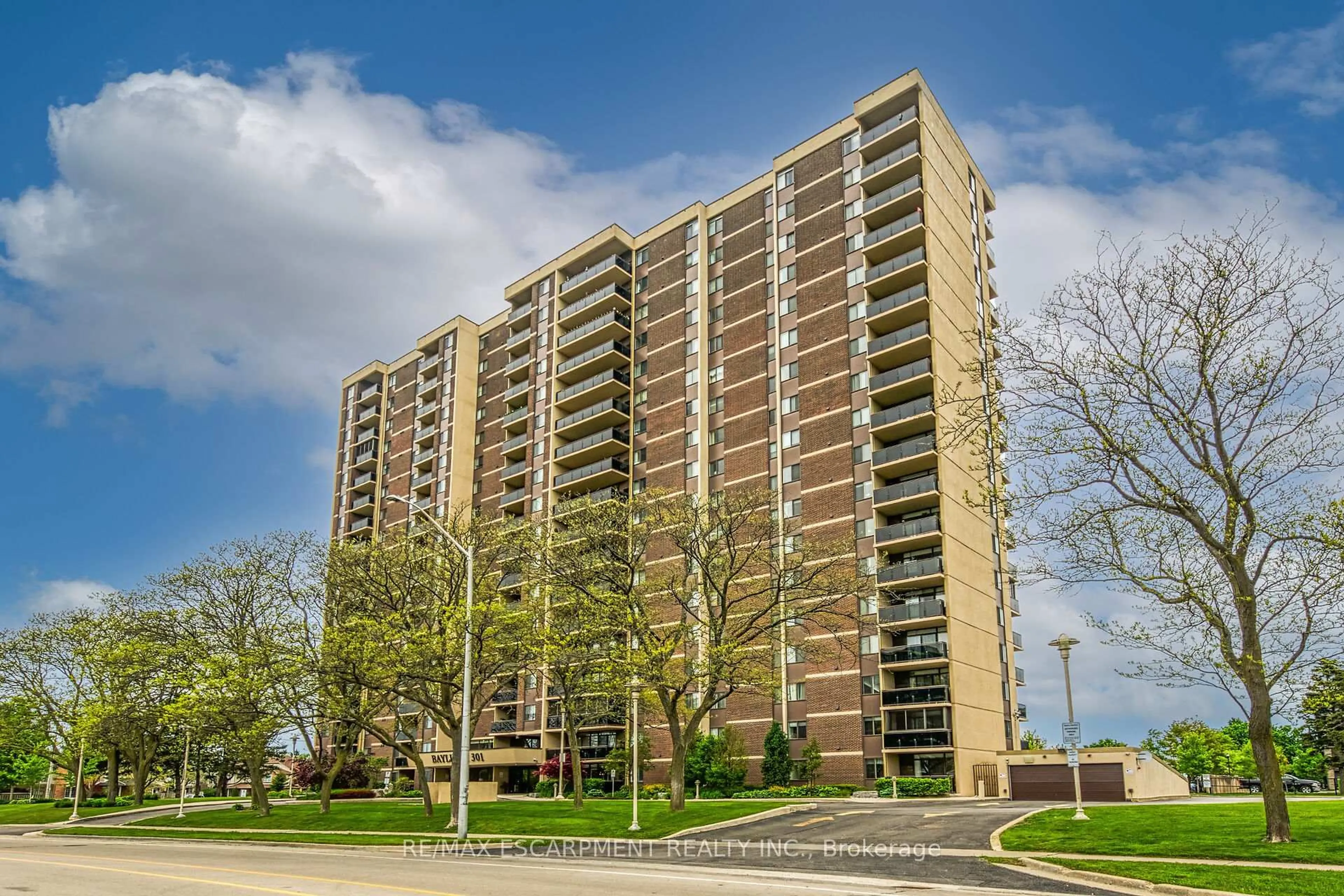 Unknown for 301 Frances Ave #1904, Hamilton Ontario L8E 3W6