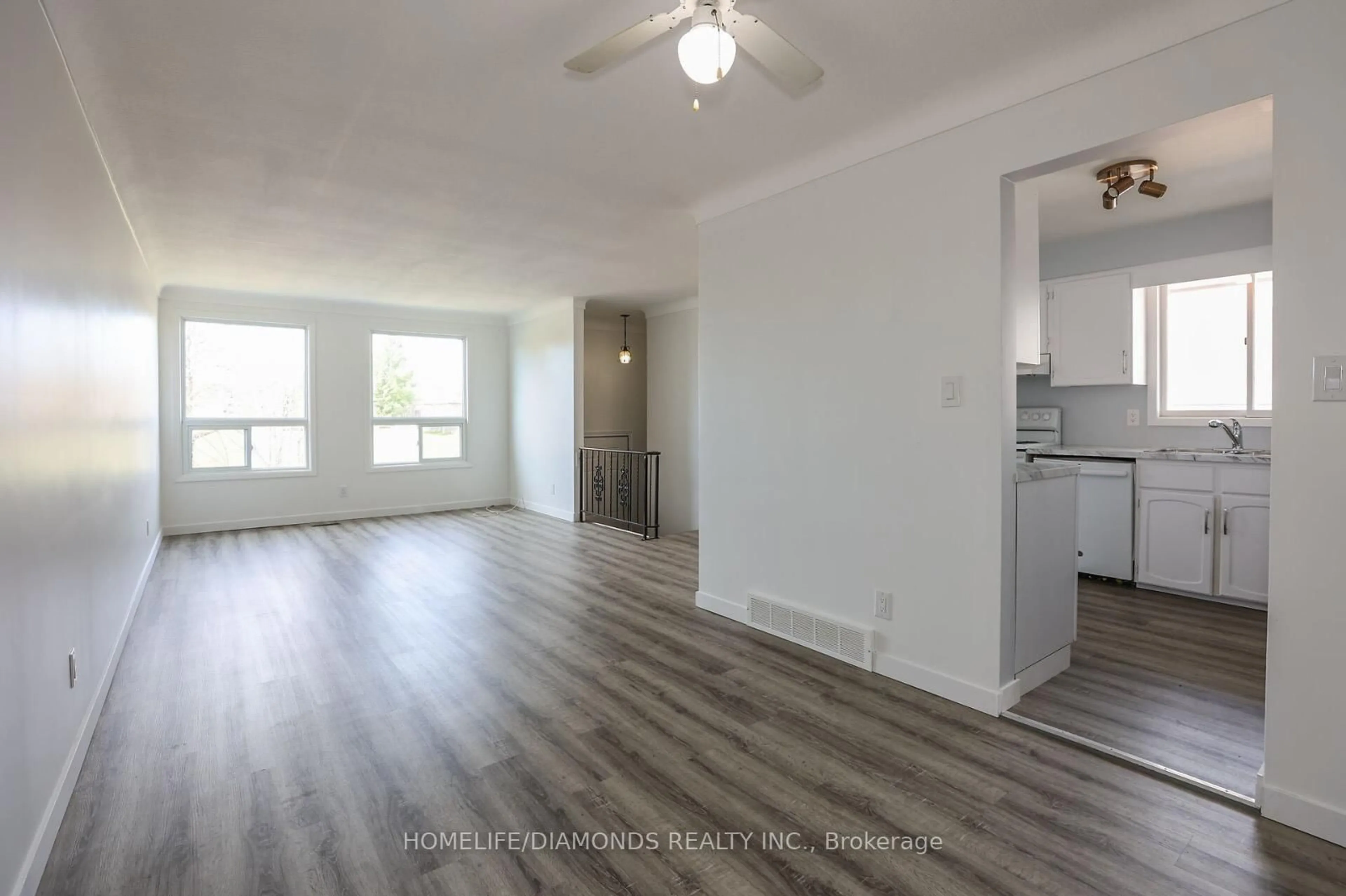 A pic of a room for 558 FIRST Ave, Welland Ontario L3C 1Z3