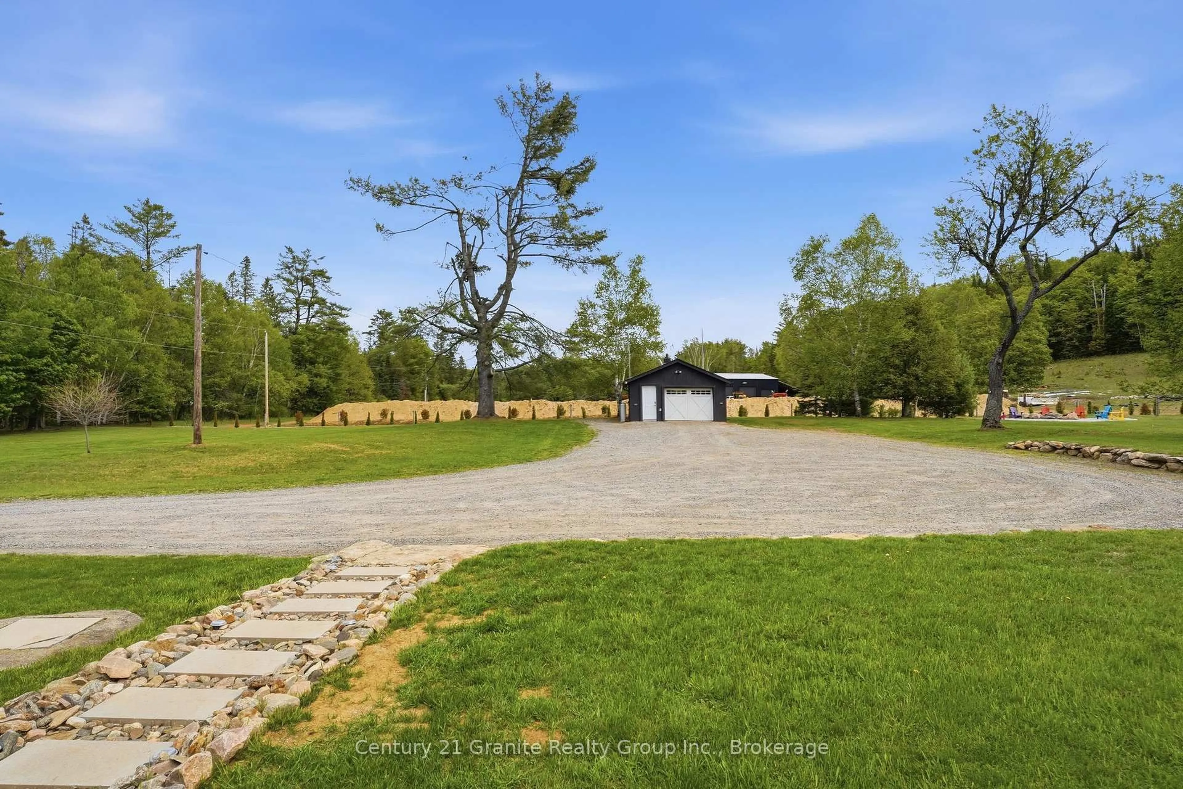 A pic from outside/outdoor area/front of a property/back of a property/a pic from drone, unknown for 1201 Bay Lake Rd, Bancroft Ontario K0L 1C0