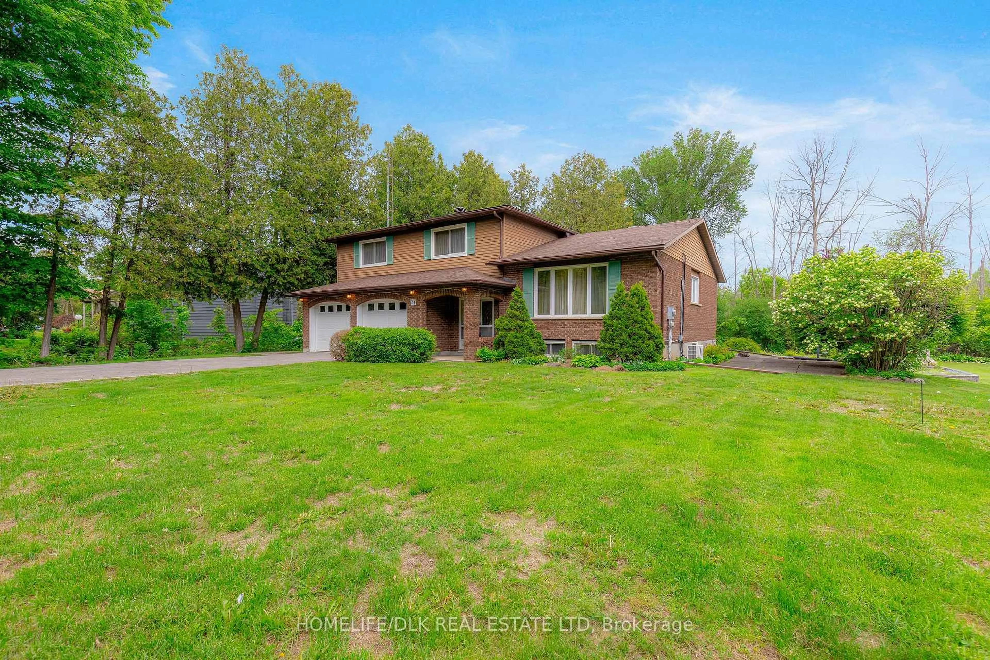 A pic from outside/outdoor area/front of a property/back of a property/a pic from drone, street for 24 Cedar St, Augusta Ontario K0E 1P0