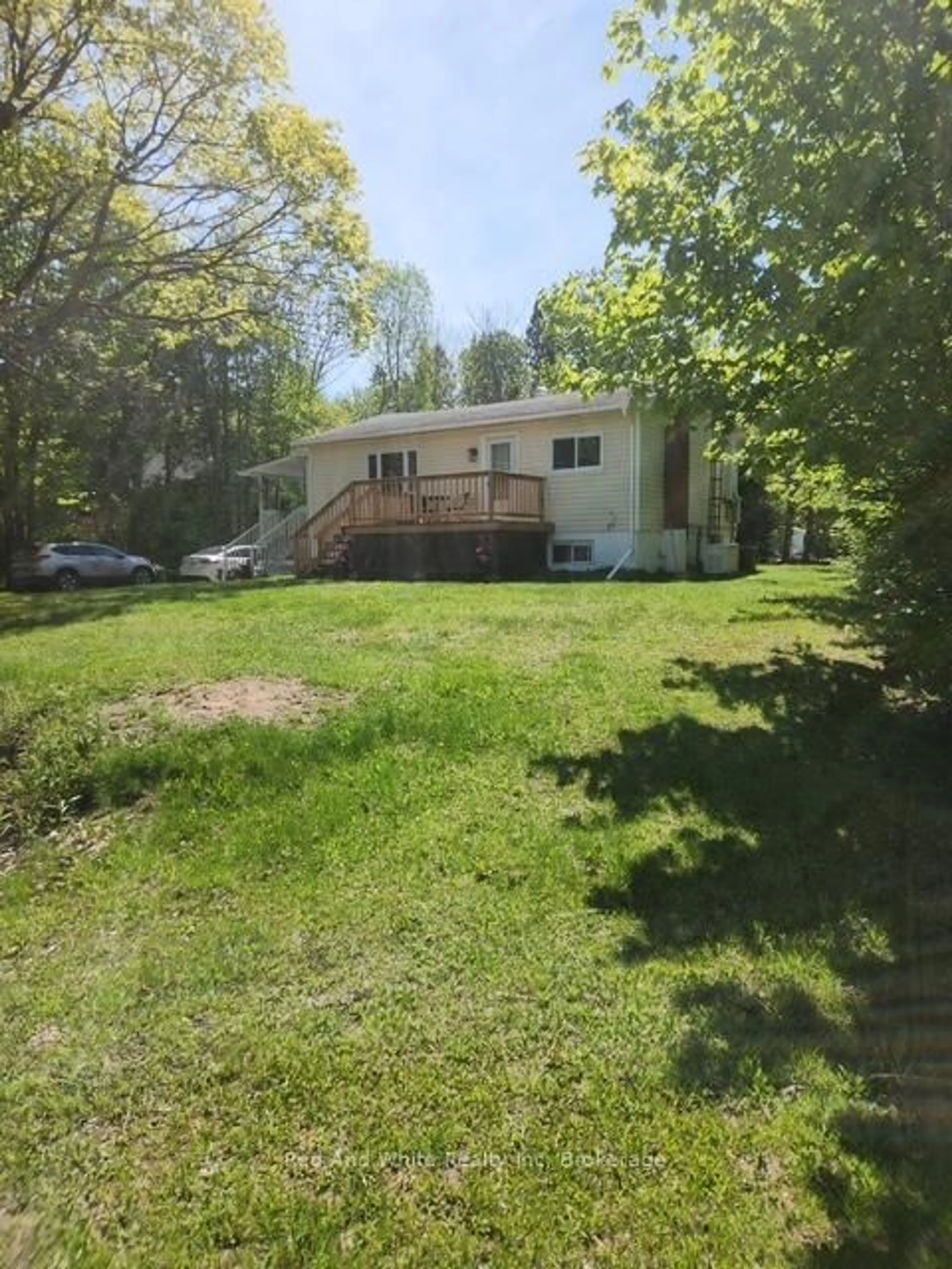 A pic from outside/outdoor area/front of a property/back of a property/a pic from drone, street for 56 Horseshoe Lane, Armour Ontario P0A 1L0