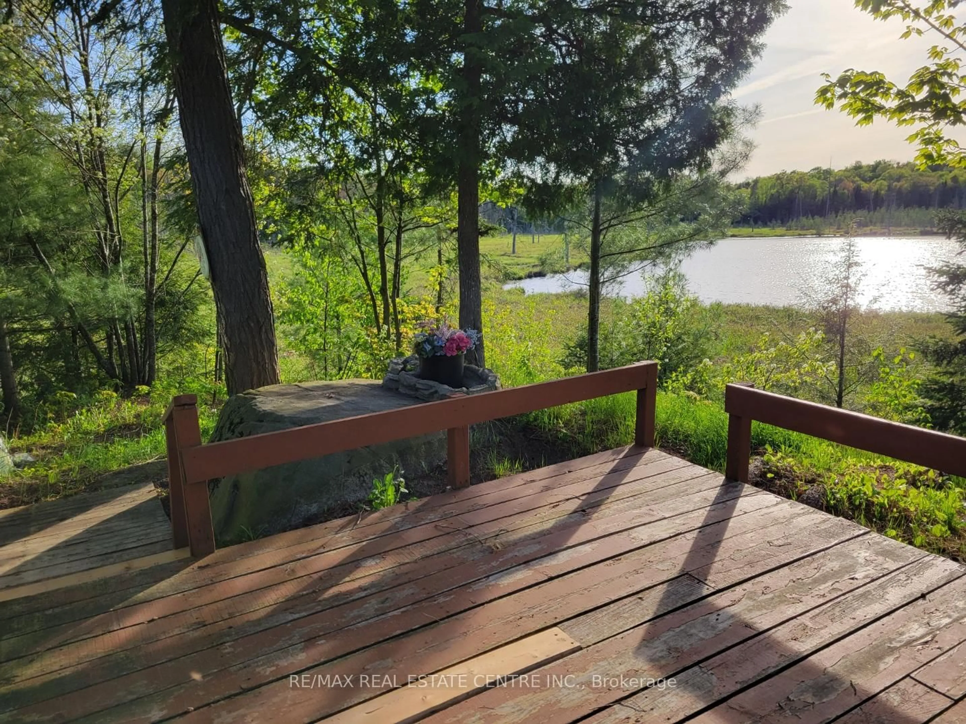 Patio, water/lake/river/ocean view for 1006 Hurdville Rd, McKellar Ontario P2A 0B5