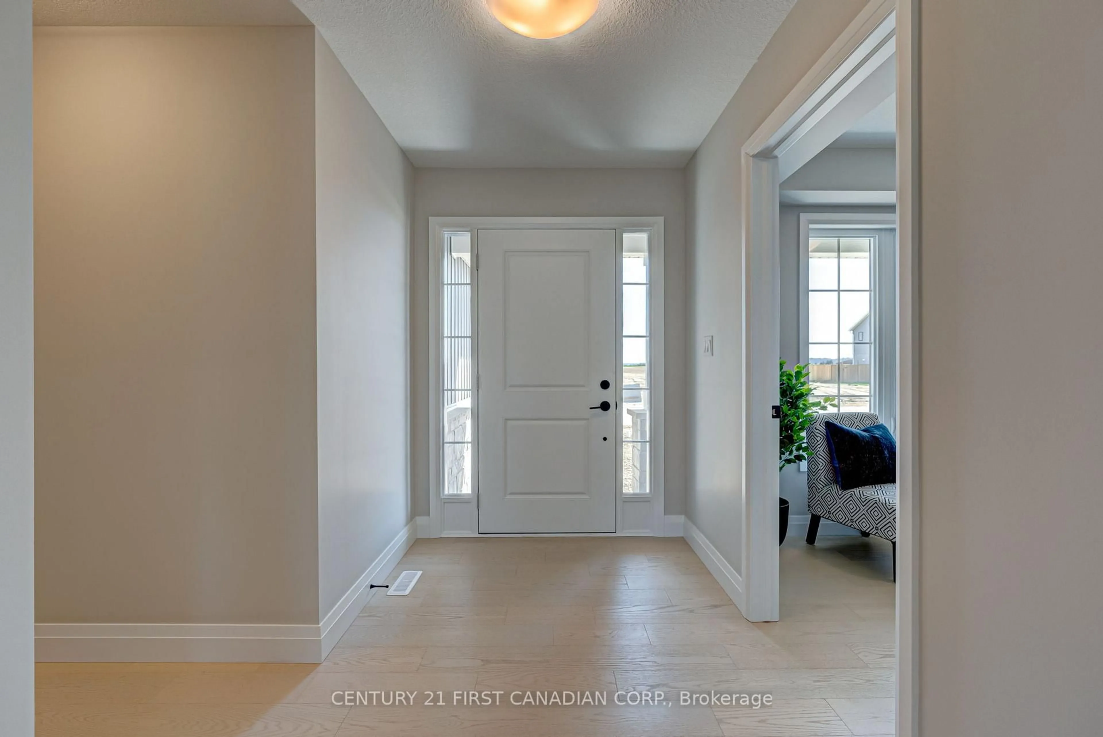 Indoor entryway for 106 Mapledene Lane, Lucan Biddulph Ontario N0M 2J0