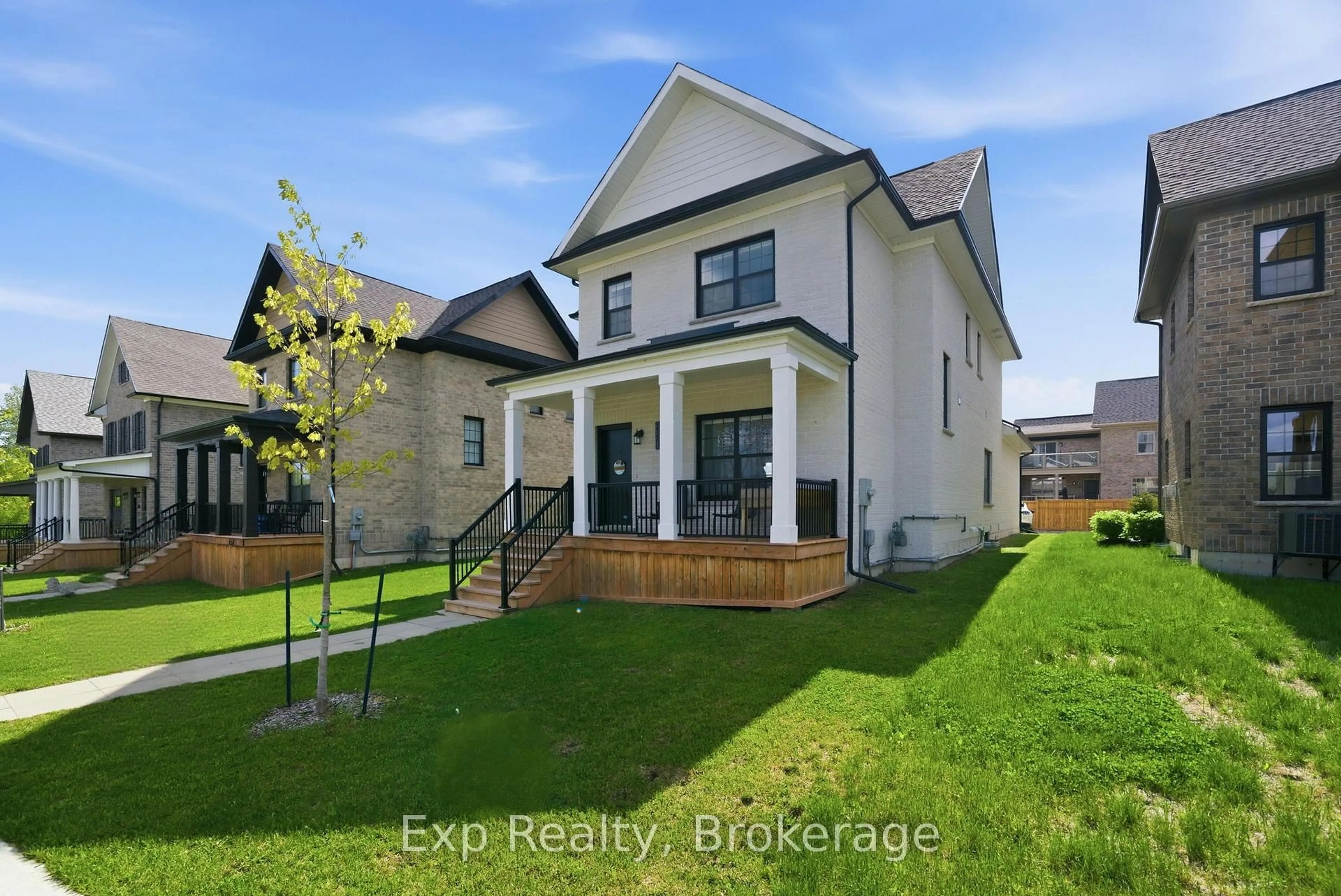 A pic from outside/outdoor area/front of a property/back of a property/a pic from drone, street for 661 Wilkins Gate, Cobourg Ontario K9A 1M9