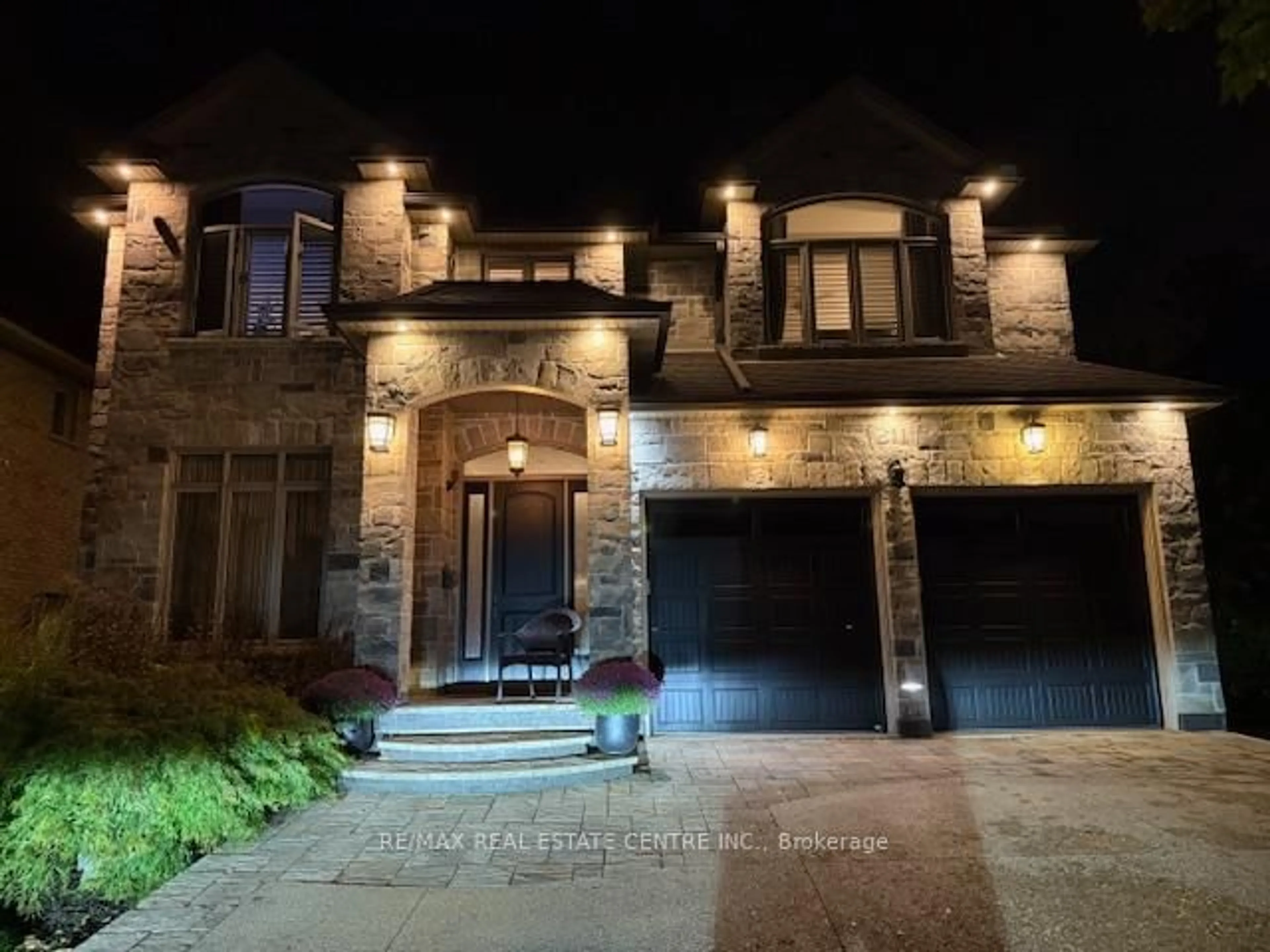 Home with brick exterior material, street for 211 Tollgate Dr, Hamilton Ontario L9G 5C8