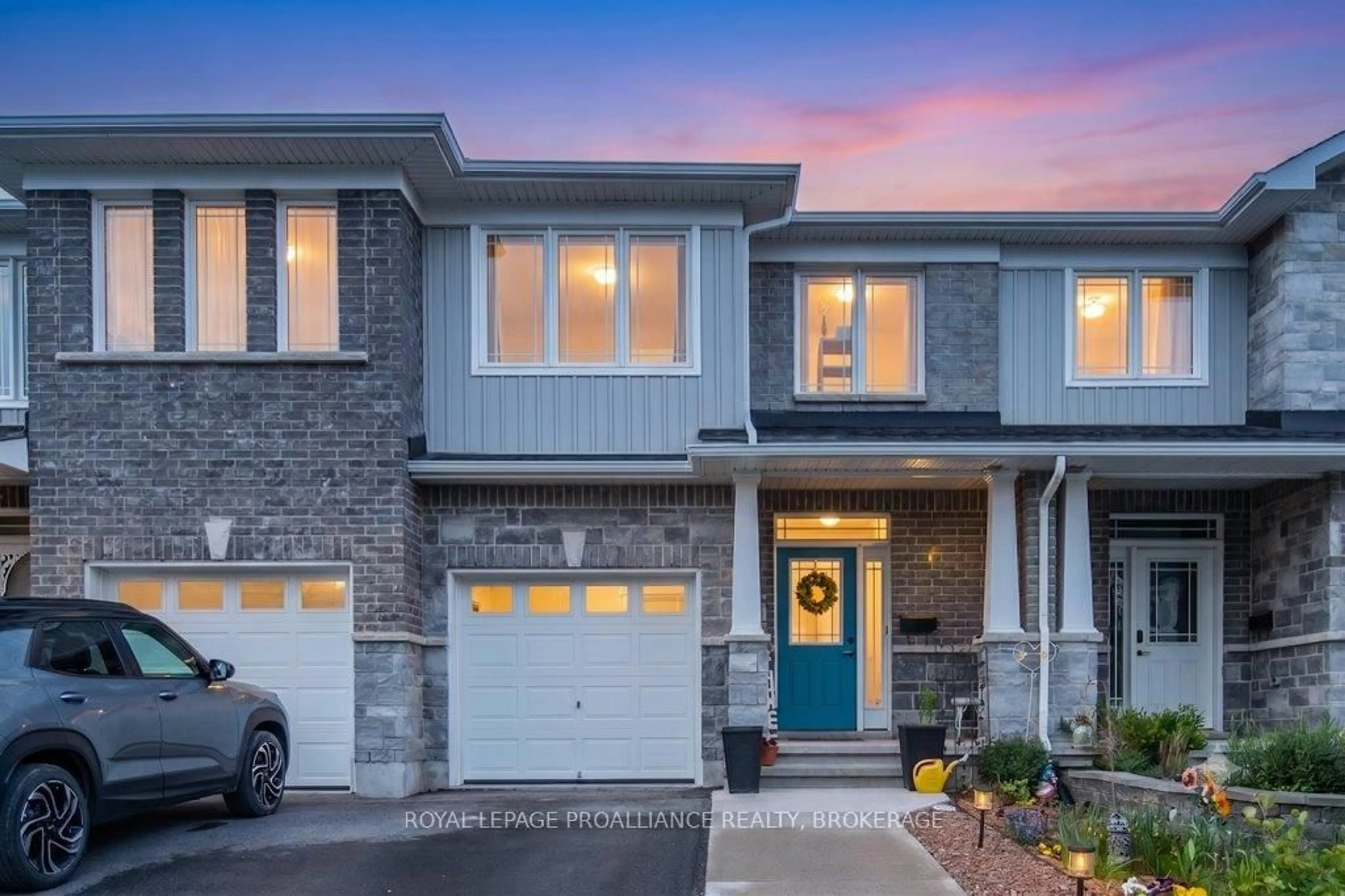 Home with brick exterior material, street for 1560 Davenport Cres, Kingston Ontario K7P 0H7