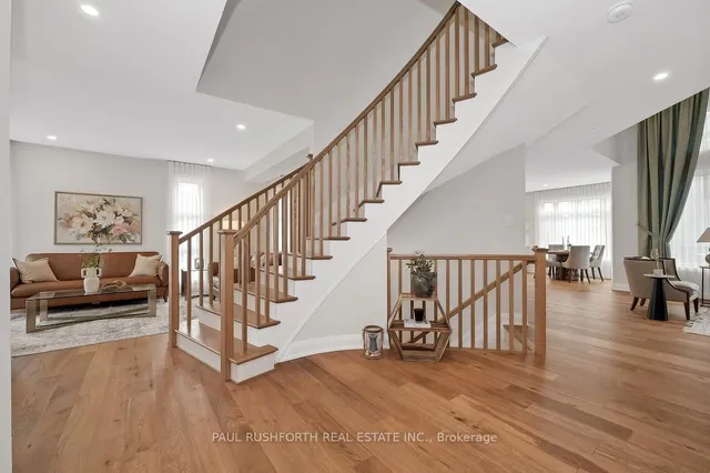 970 Islington Way, Ottawa 5