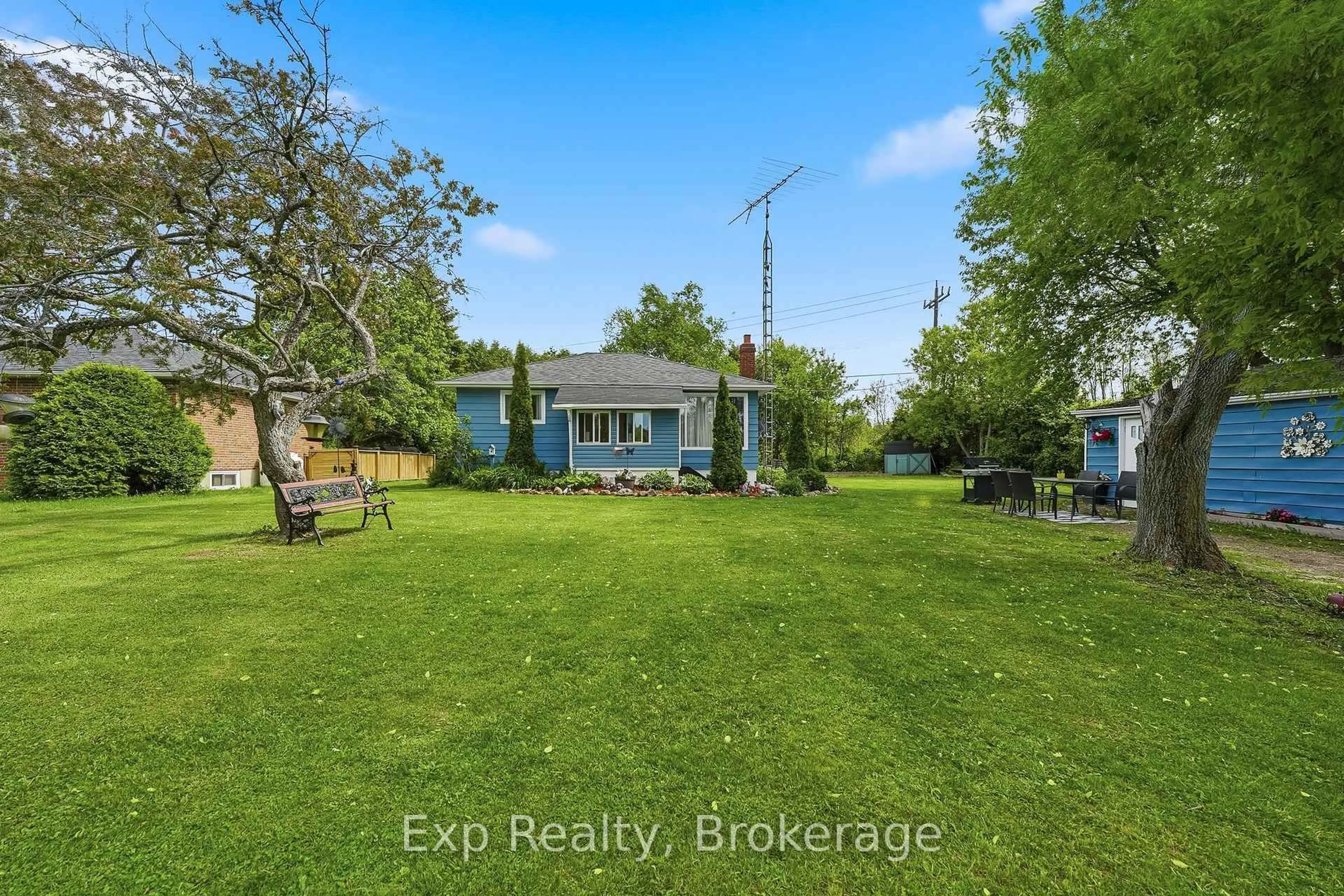 A pic from outside/outdoor area/front of a property/back of a property/a pic from drone, street for 7497 Cavan Rd, Hamilton Township Ontario K0L 1E0