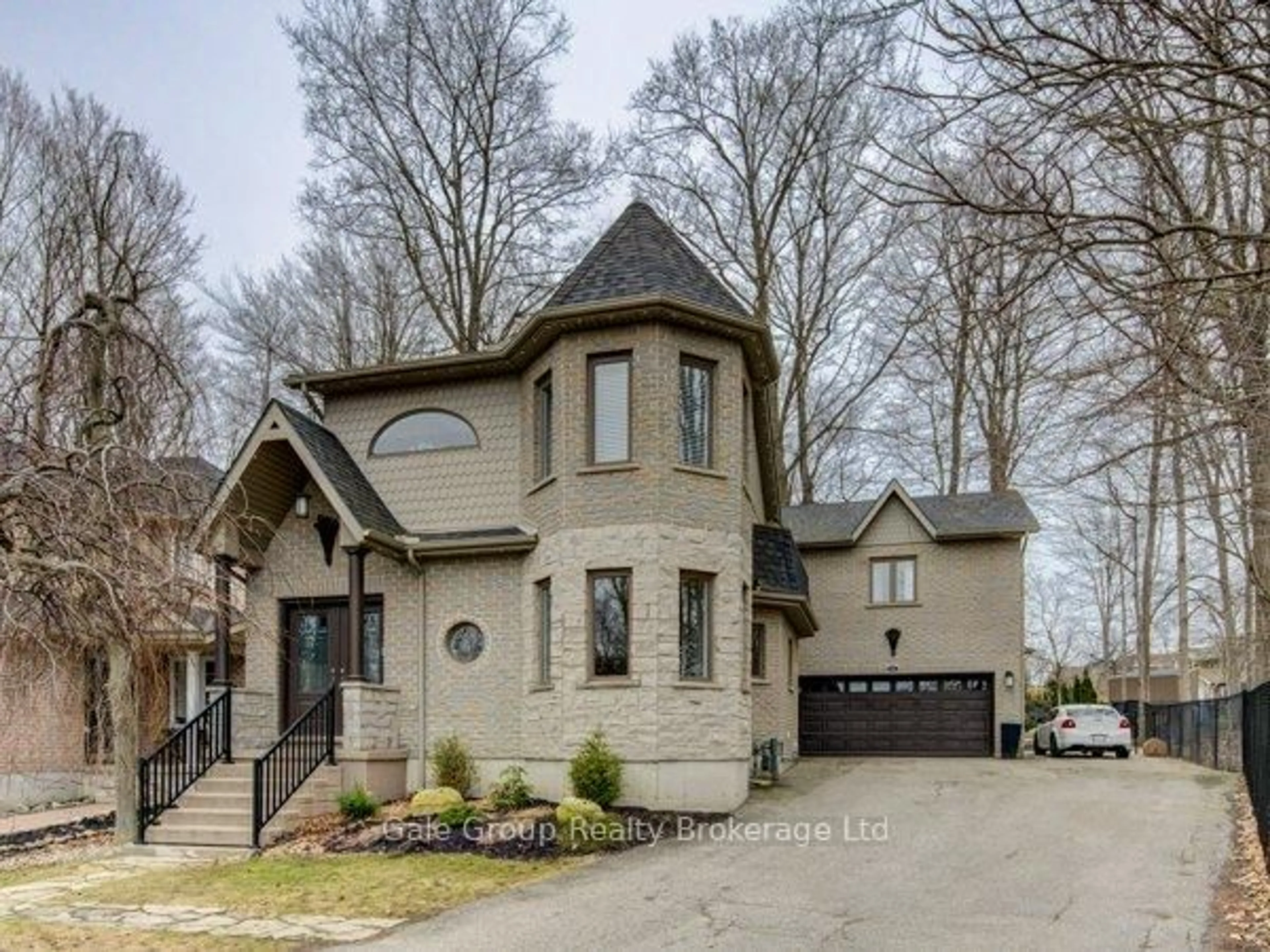 Home with brick exterior material, street for 36 Potters Way, Woodstock Ontario N4S 8Z5