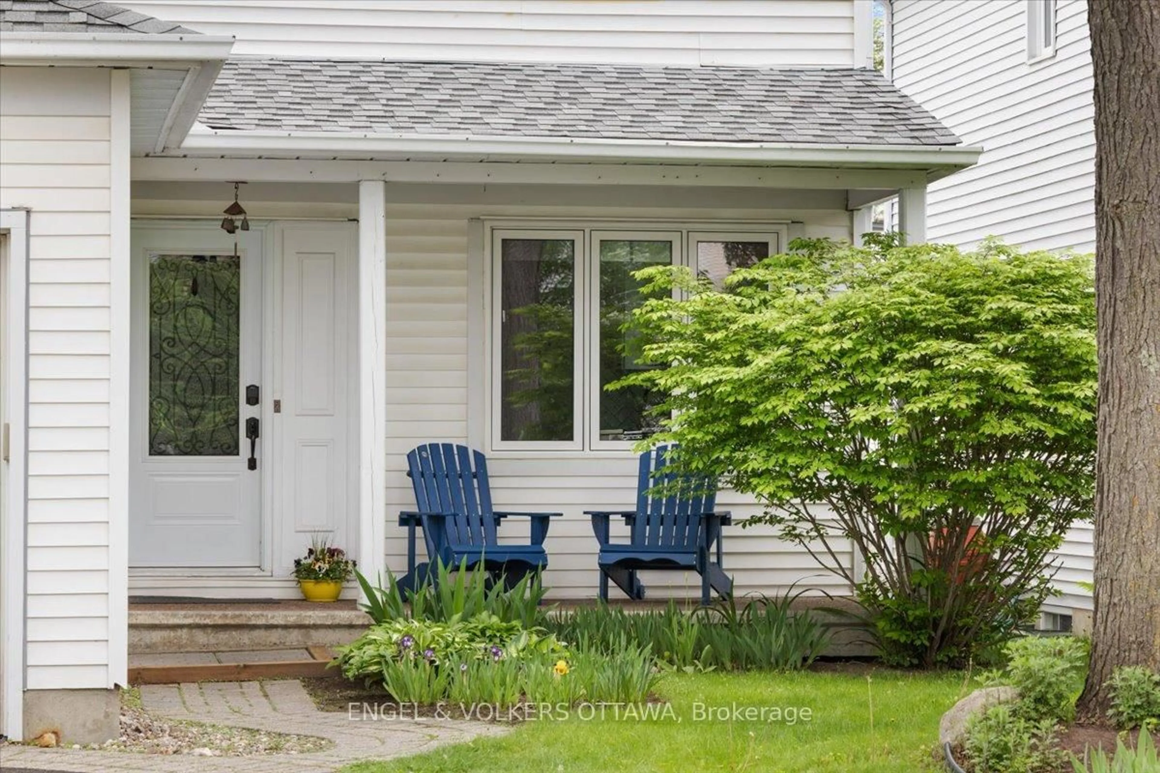 Unknown for 3762 Autumnwood St, Ottawa Ontario K1T 2K8