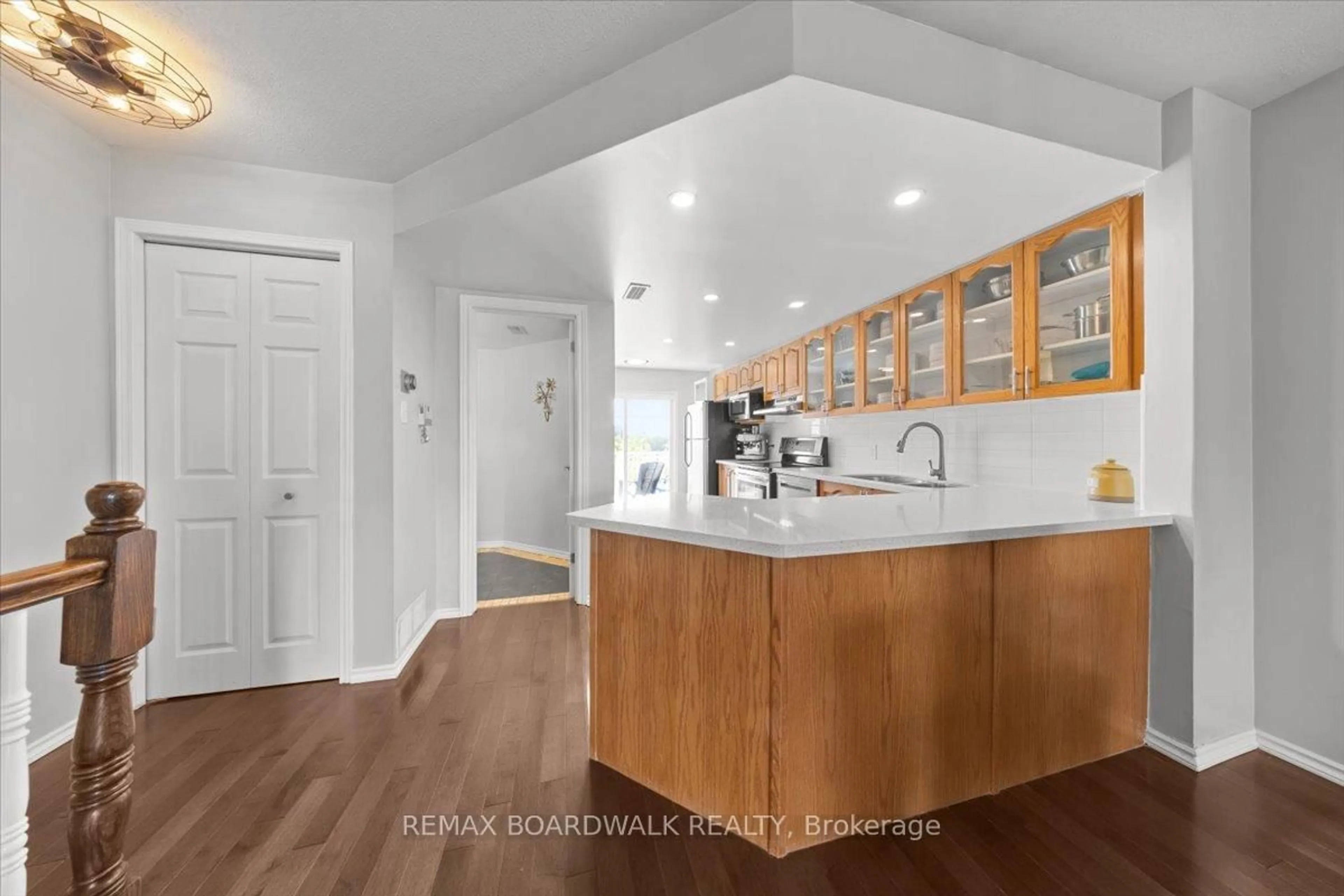 Open concept kitchen, unknown for 366 CROWNRIDGE Dr, Kanata Ontario K2M 3A4