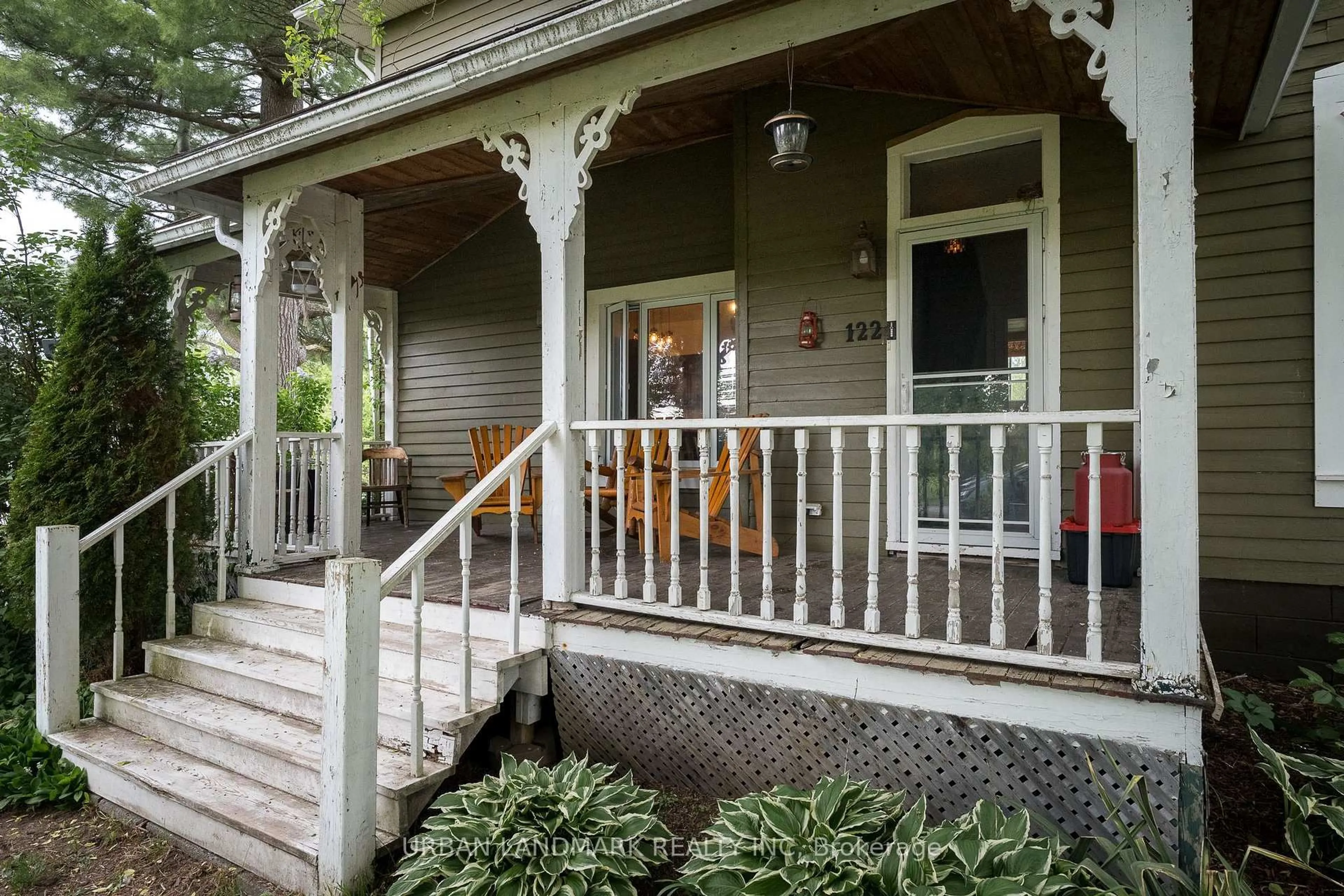 Home with vinyl exterior material, street for 122 Seymour St, Madoc Ontario K0K 2K0