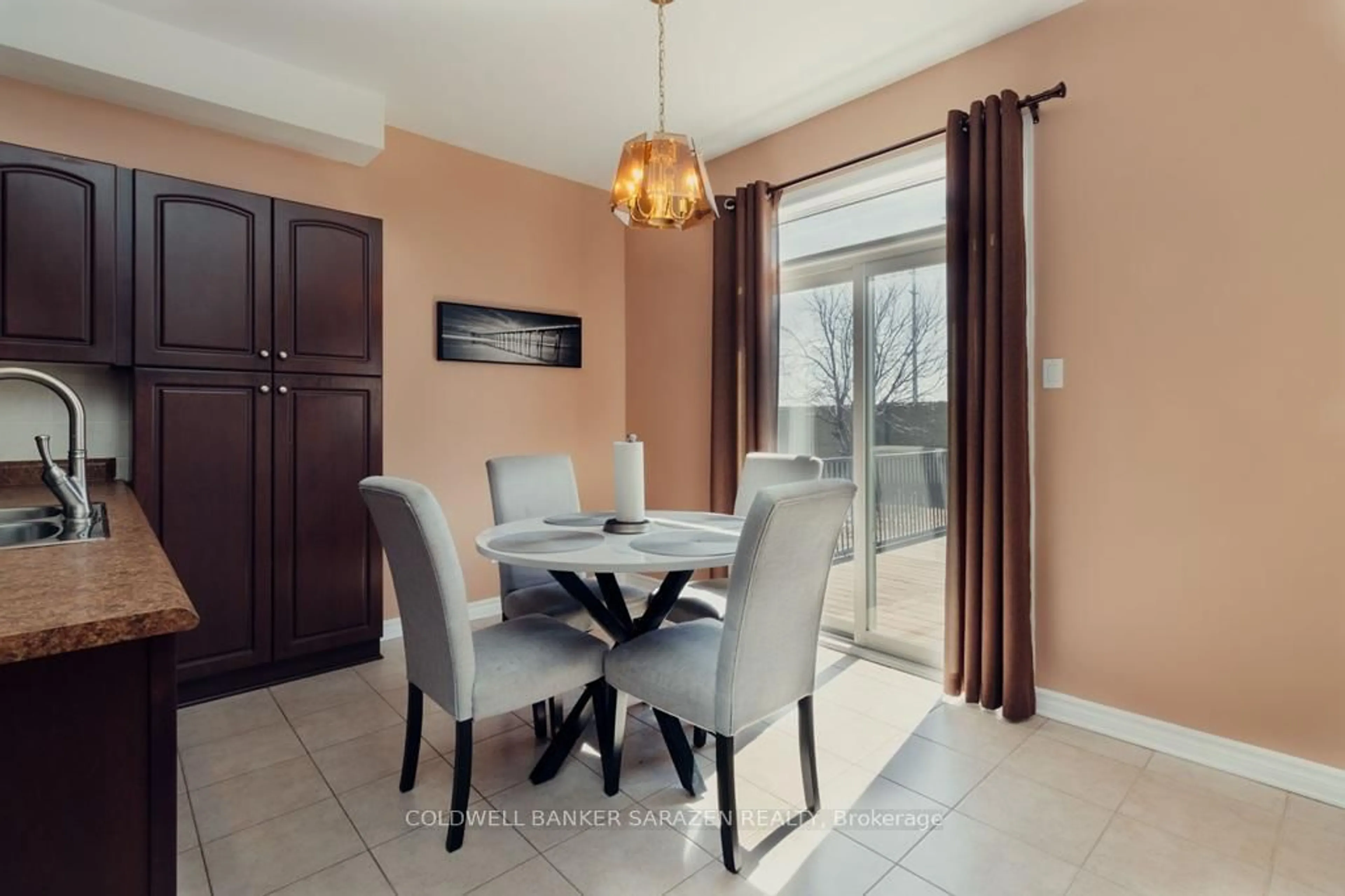 Dining room, ceramic/tile floor for 274 Trail Side Circ, Ottawa Ontario K4A 5B1