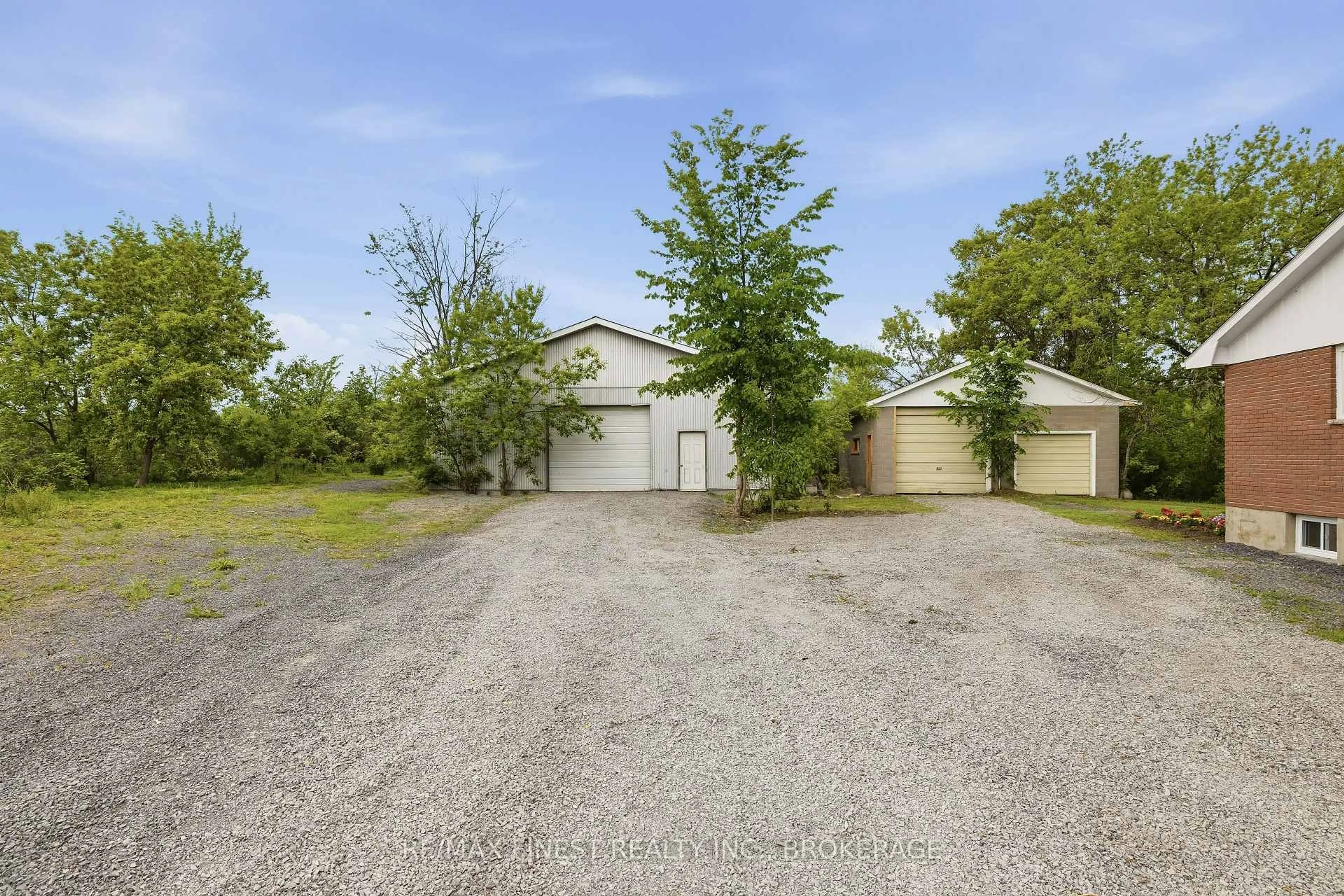 A pic from outside/outdoor area/front of a property/back of a property/a pic from drone, street for 1604 Joyceville Rd, Kingston Ontario K7L 4V1