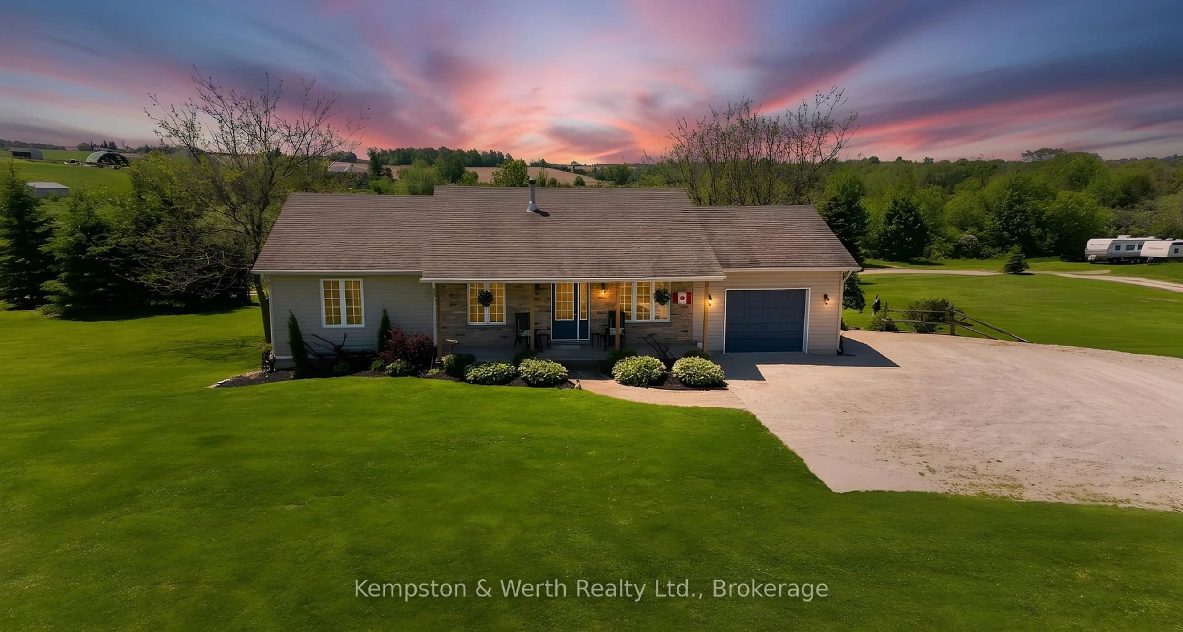 A pic from outside/outdoor area/front of a property/back of a property/a pic from drone, water/lake/river/ocean view for 44555 Harriston Rd, Howick Ontario N0G 1X0