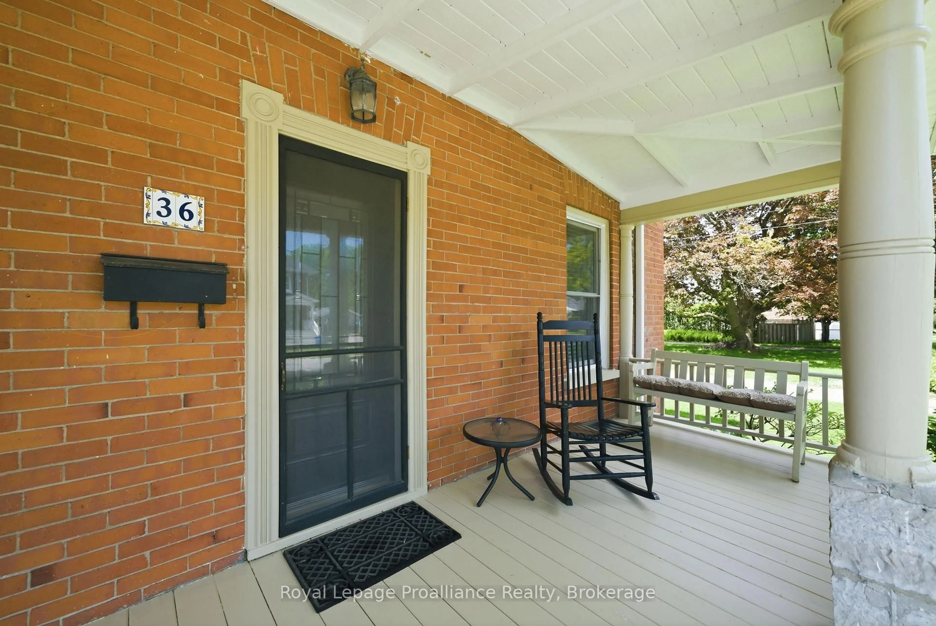 Patio, street for 36 Princess St, Port Hope Ontario L1A 2P8