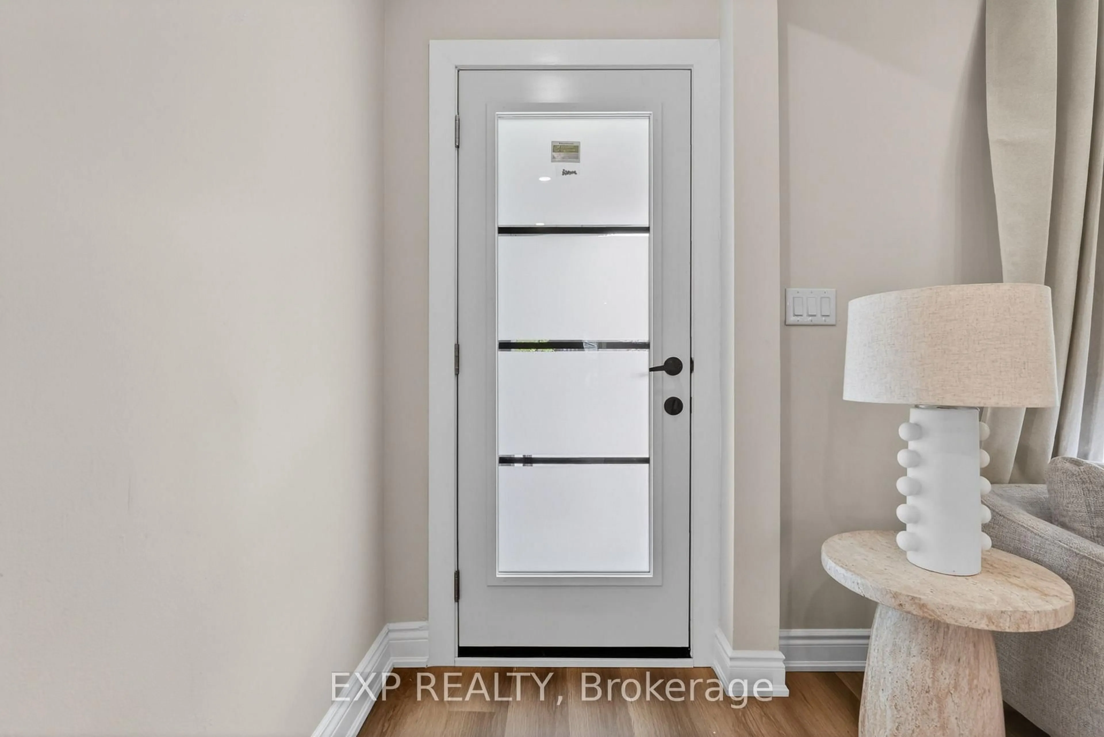 Indoor entryway for 83 Beechwood Ave, Hamilton Ontario L8L 2S7