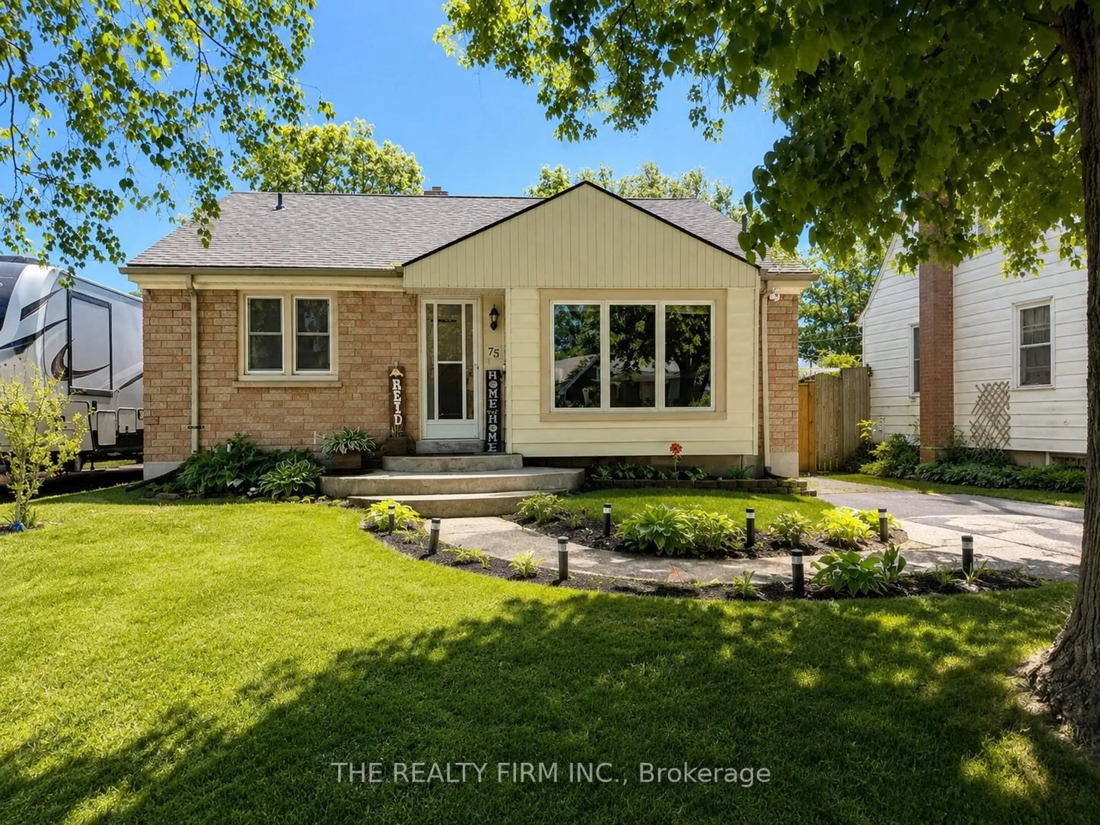 Home with brick exterior material, street for 75 Stevenson Ave, London East Ontario N5W 1Y4