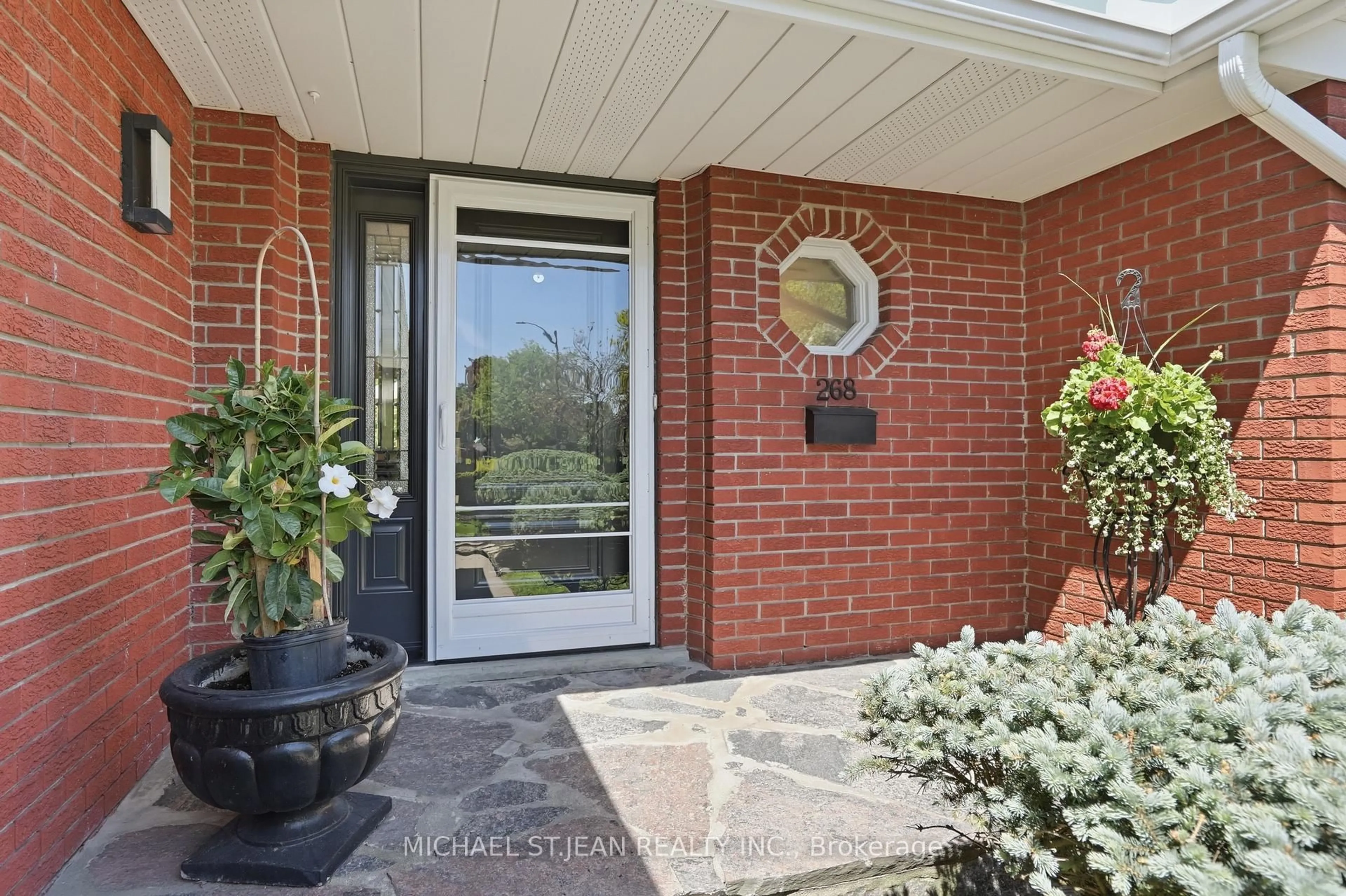Unknown for 268 Memorial Dr, Brantford Ontario N3R 7H3