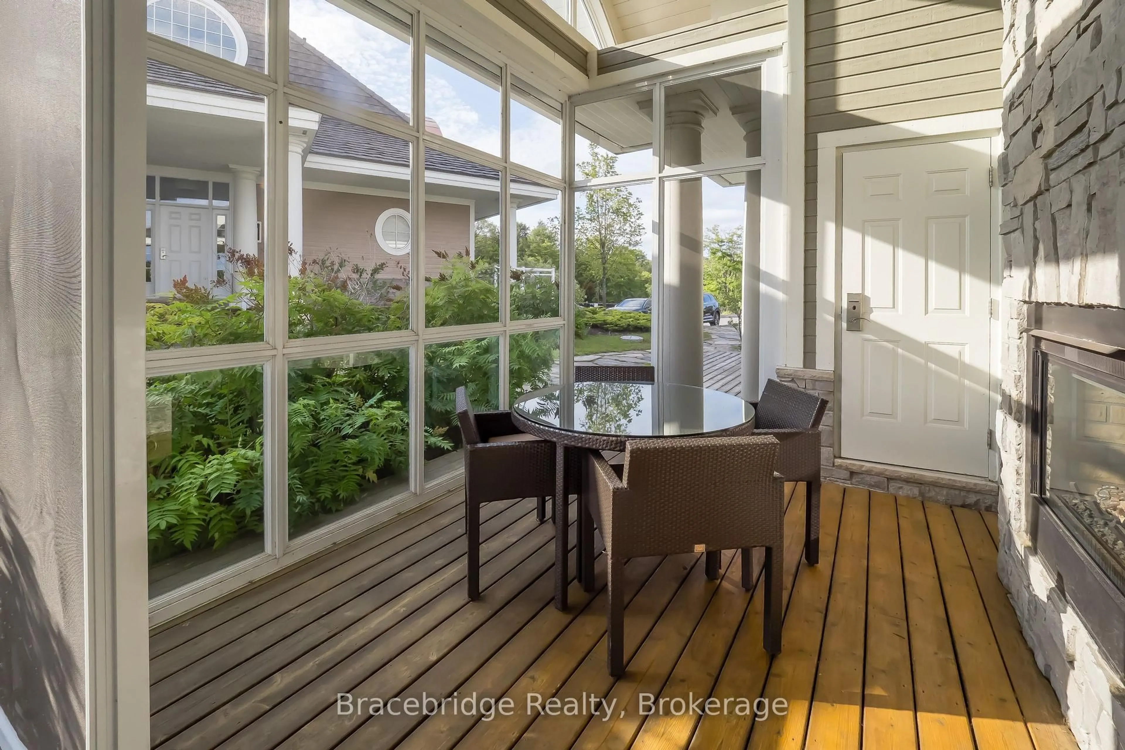 Patio, unknown for 1869 Muskoka Rd 118 Highway #T301-D1, Muskoka Lakes Ontario P1L 1W8