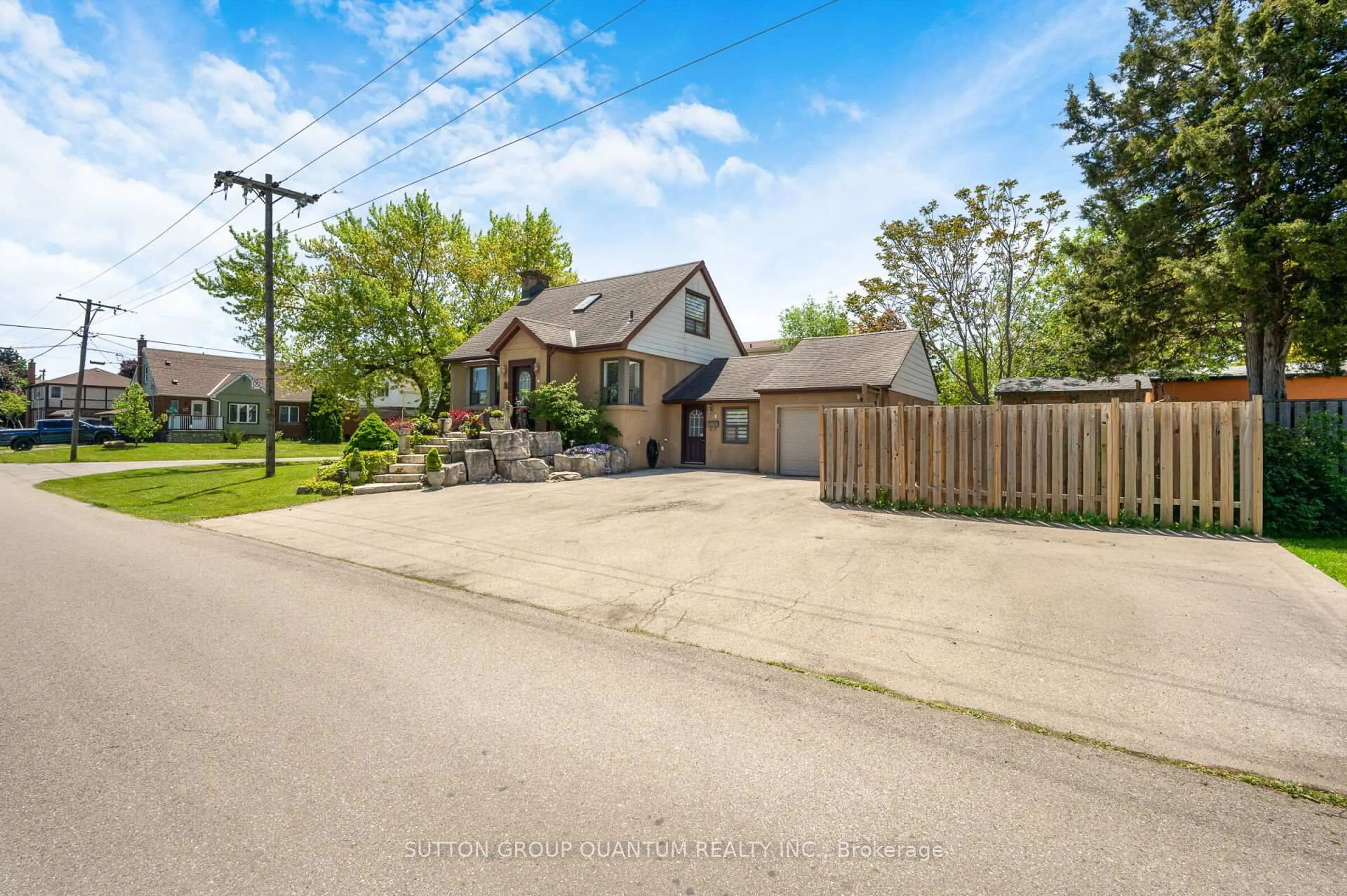 A pic from outside/outdoor area/front of a property/back of a property/a pic from drone, street for 1 Galbraith Dr, Hamilton Ontario L8G 1Z6