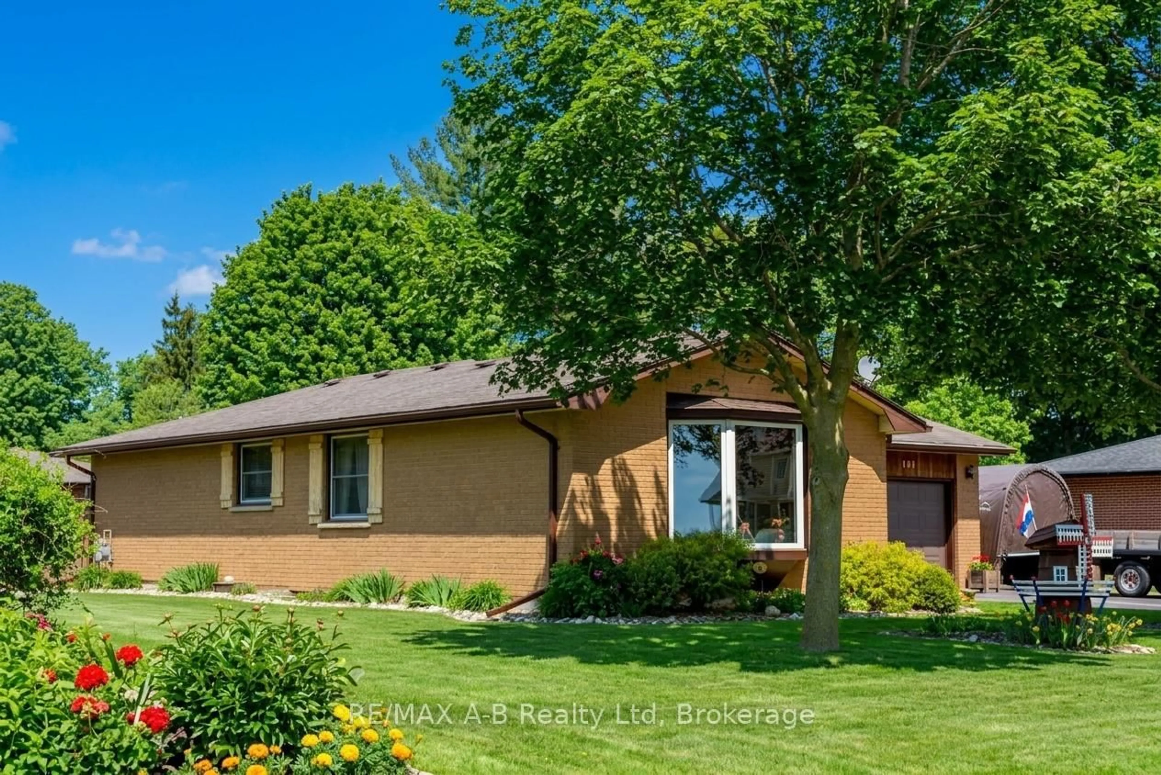 Home with brick exterior material, street for 101 Middleton St, Zorra Ontario N0M 2M0