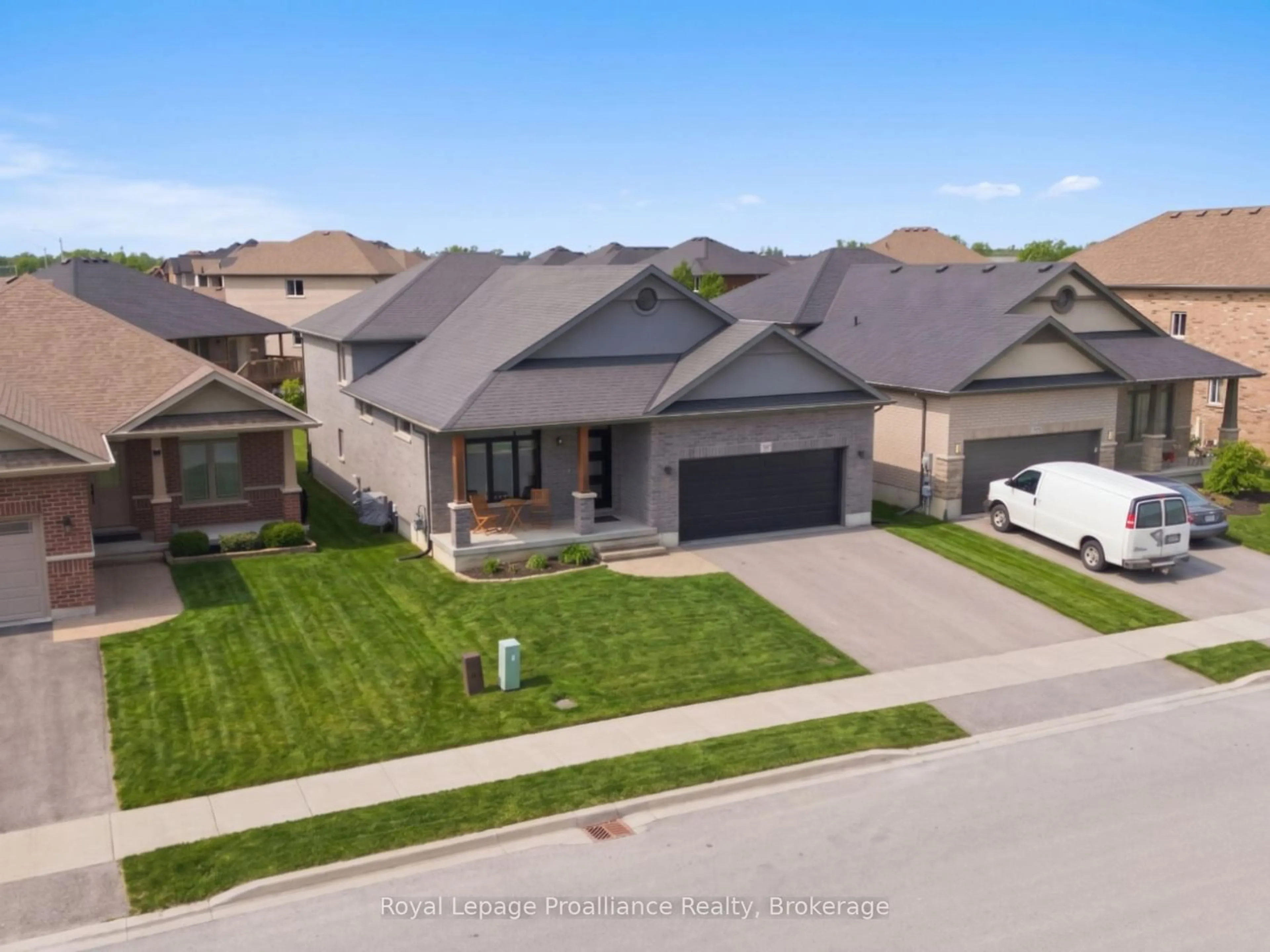 A pic from outside/outdoor area/front of a property/back of a property/a pic from drone, street for 22 Kempton Ave, Belleville Ontario K8N 0E9