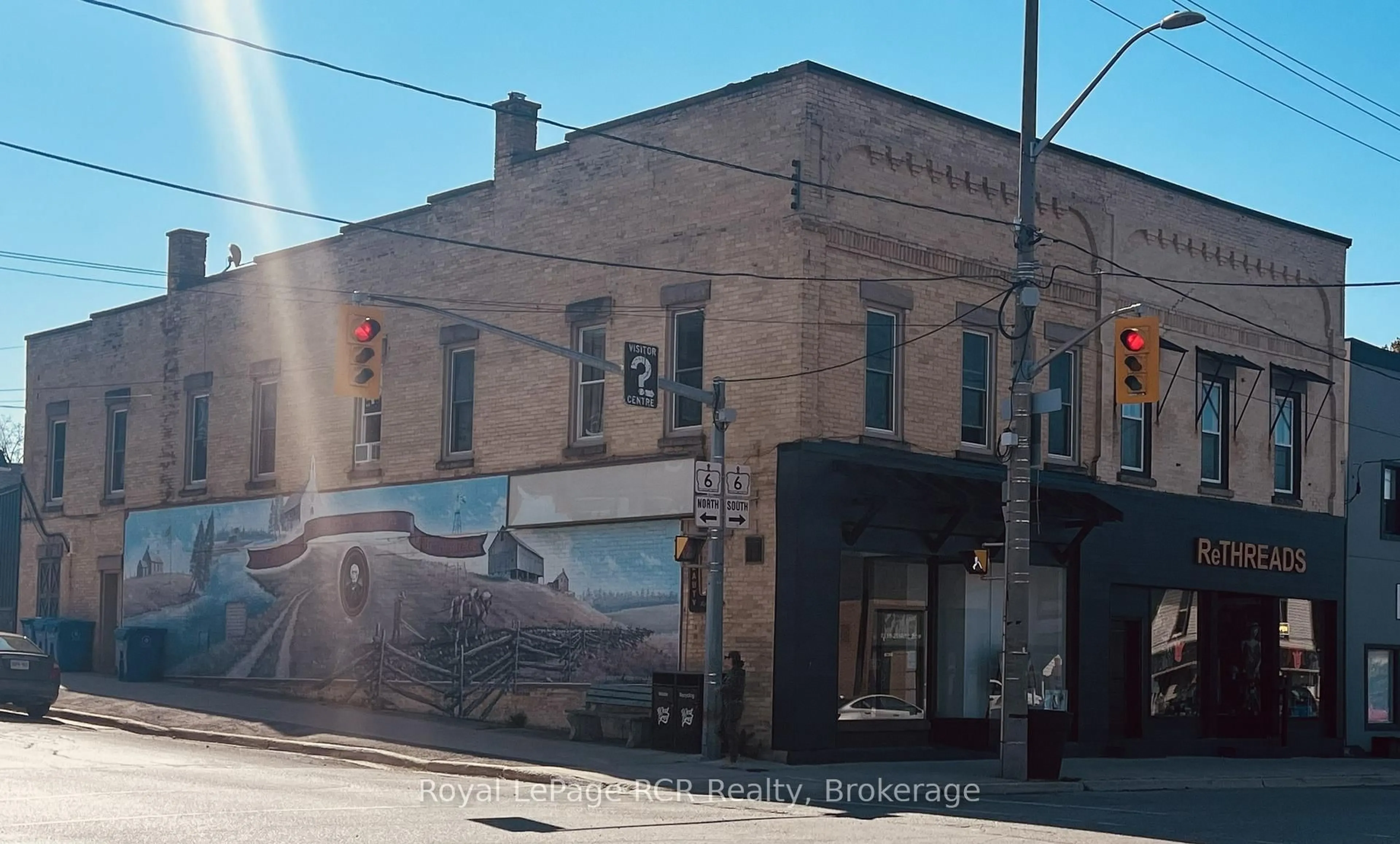 Blurry image for 105 Garafraxa St, West Grey Ontario N0G 1R0