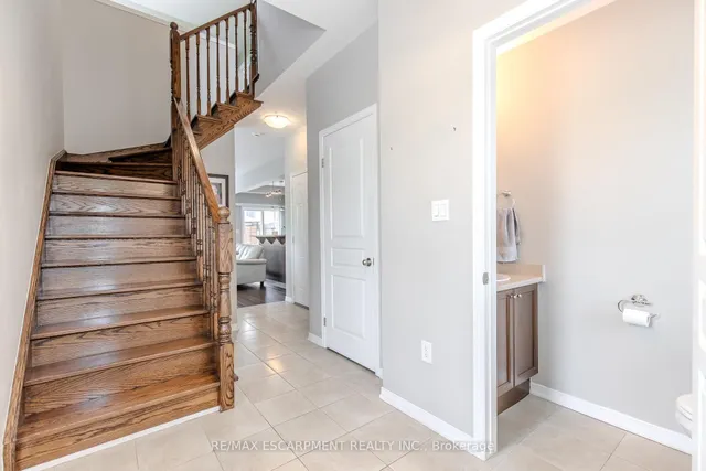 170 Palacebeach Tr #41, Hamilton 5