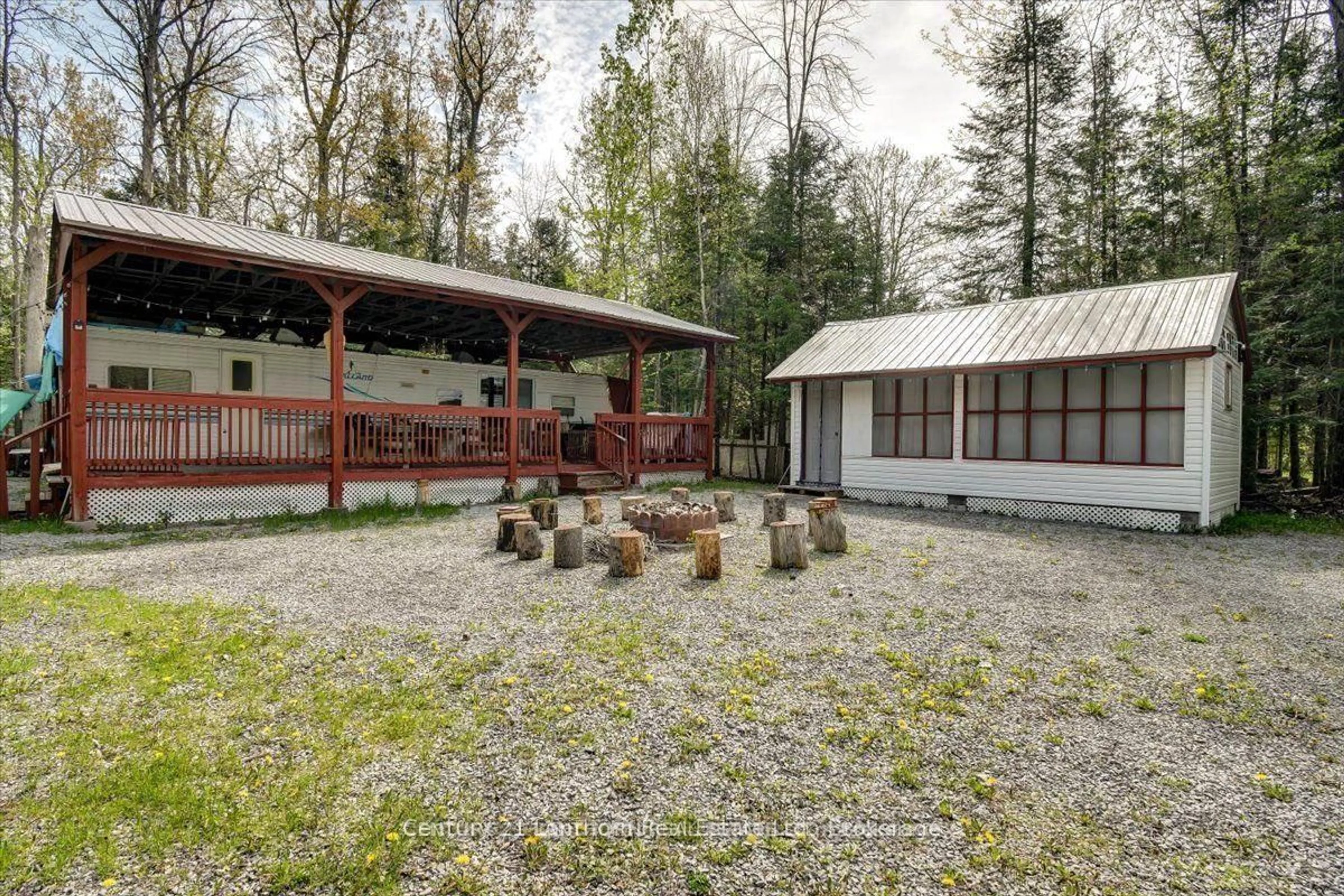 Patio, unknown for 54 Beach Rd, Trent Hills Ontario K0K 2M0
