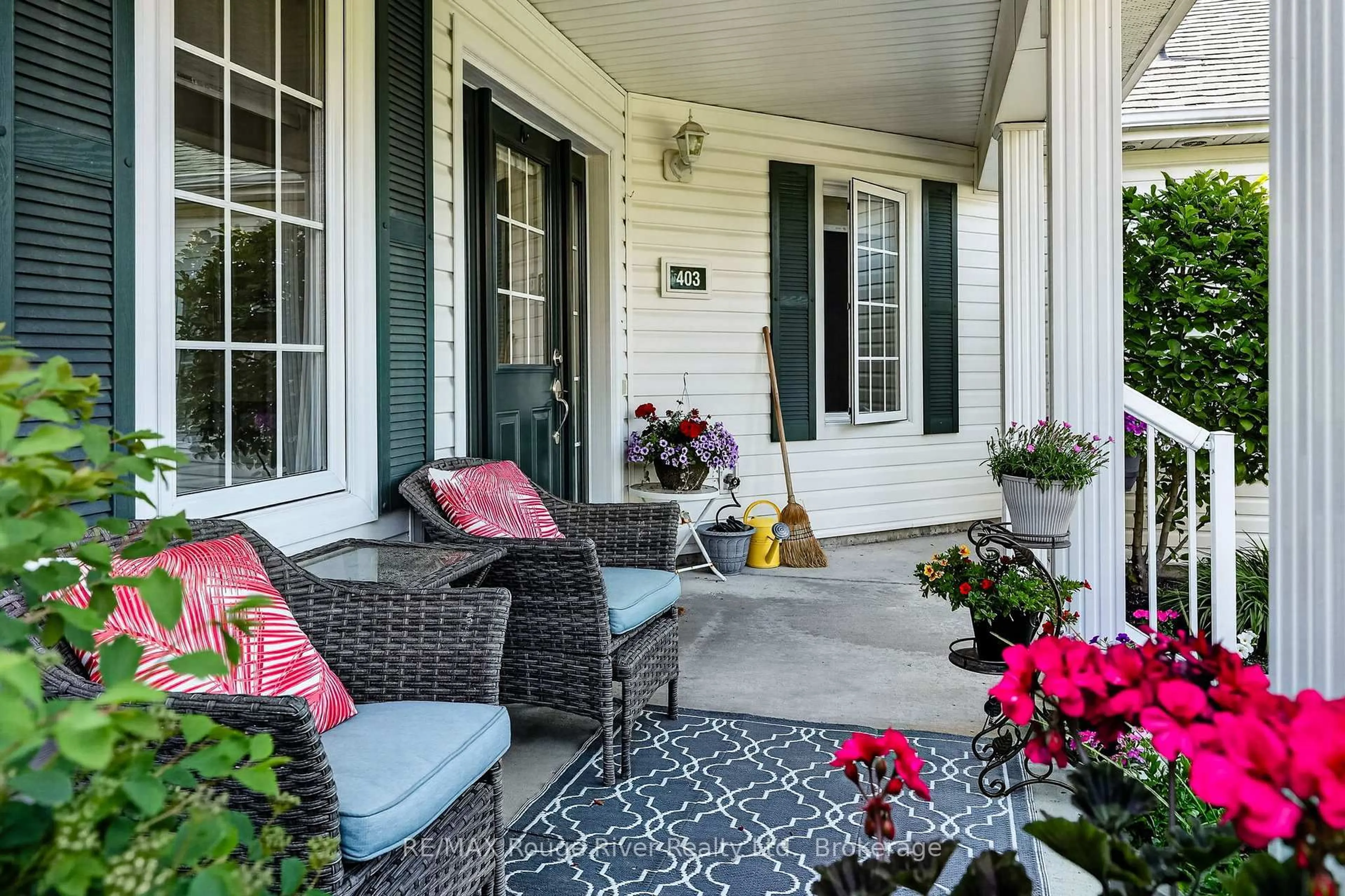 Patio, street for 295 DENSMORE Rd #403, Cobourg Ontario K9A 4J9